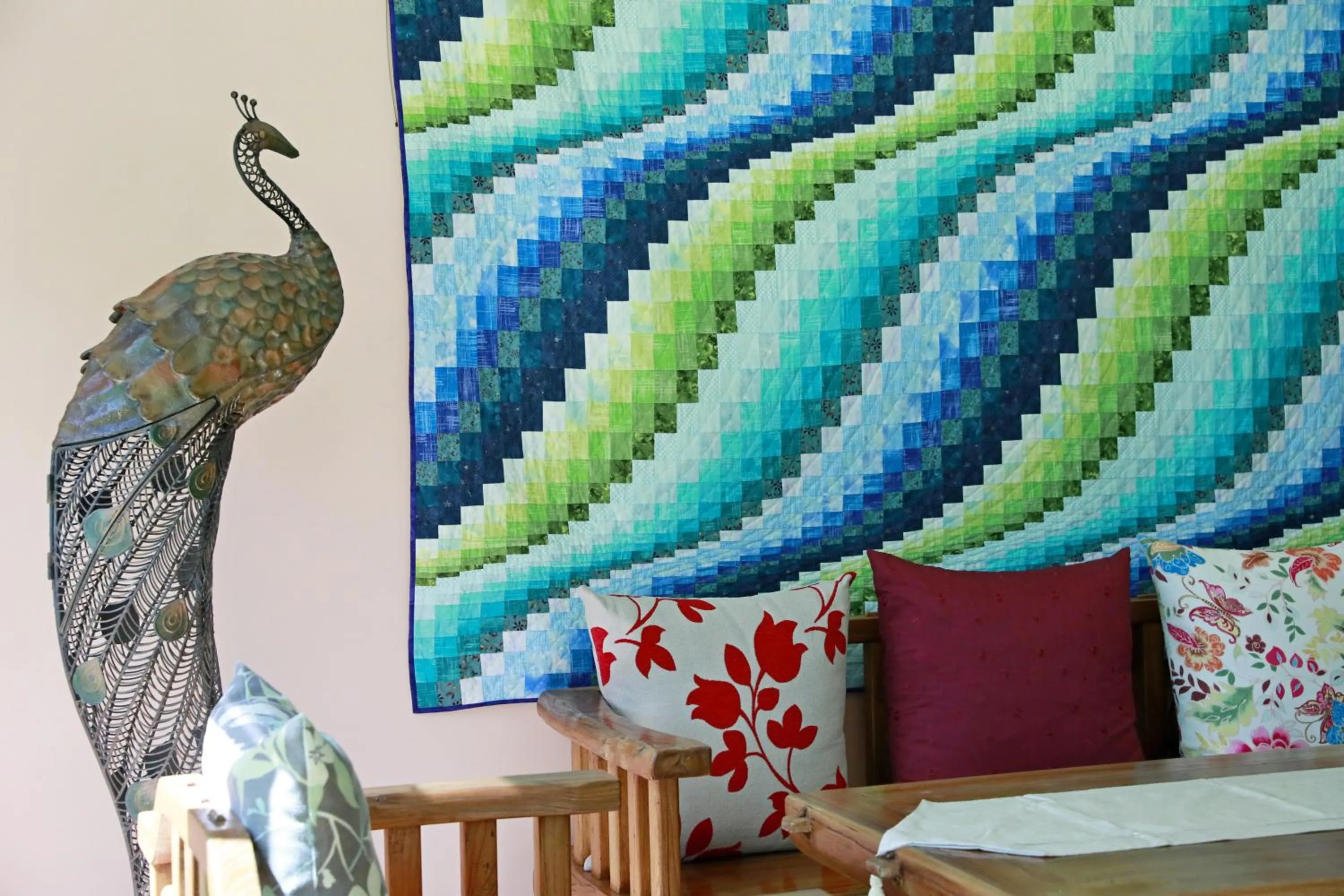 Communal lounge/ TV room in Pretty Sun B&B