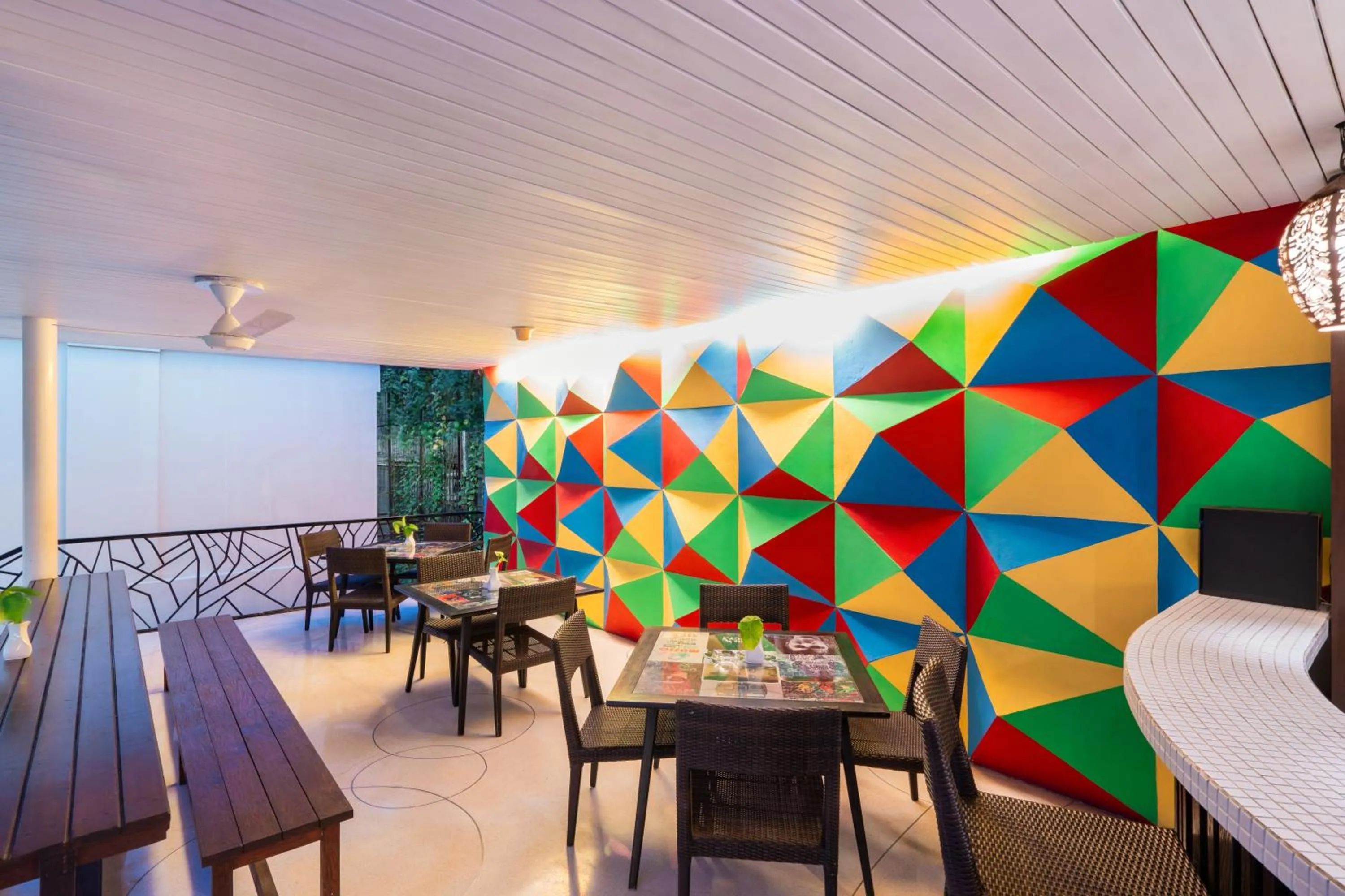 Lounge or bar in Swiss-Belhotel Rainforest