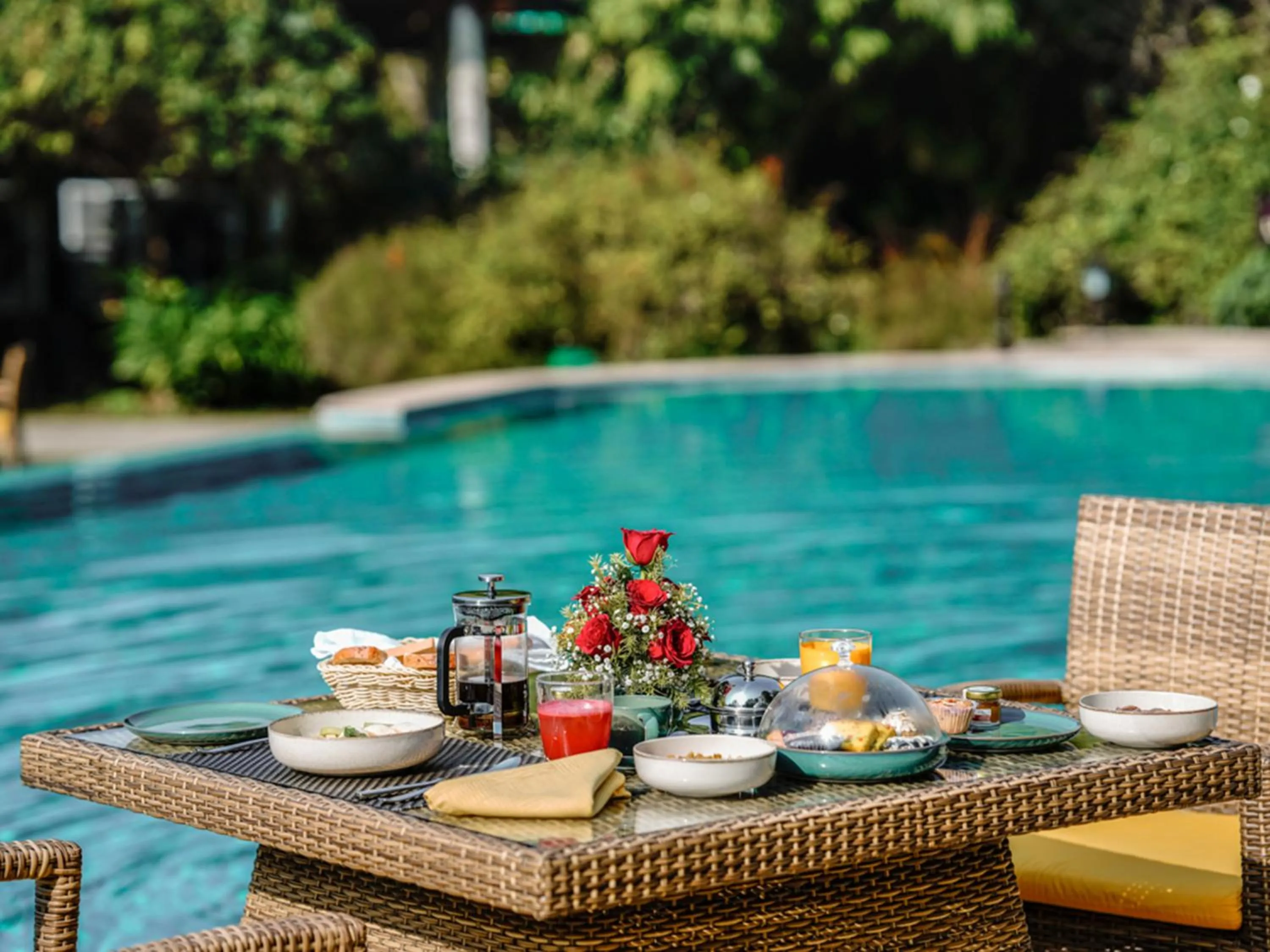 Breakfast in Aahana Resort - Jim Corbett