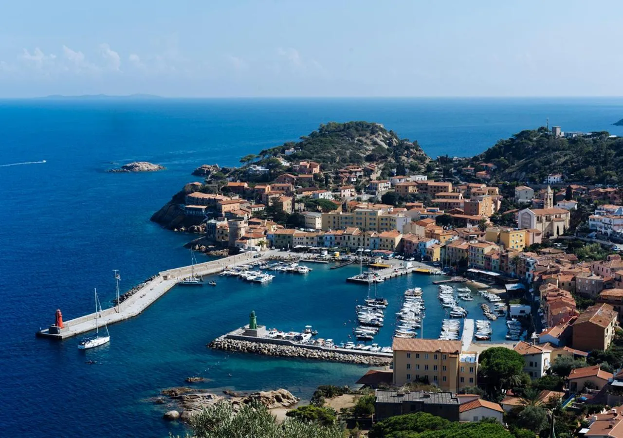 Bird's eye view in LA GUARDIA Hotel