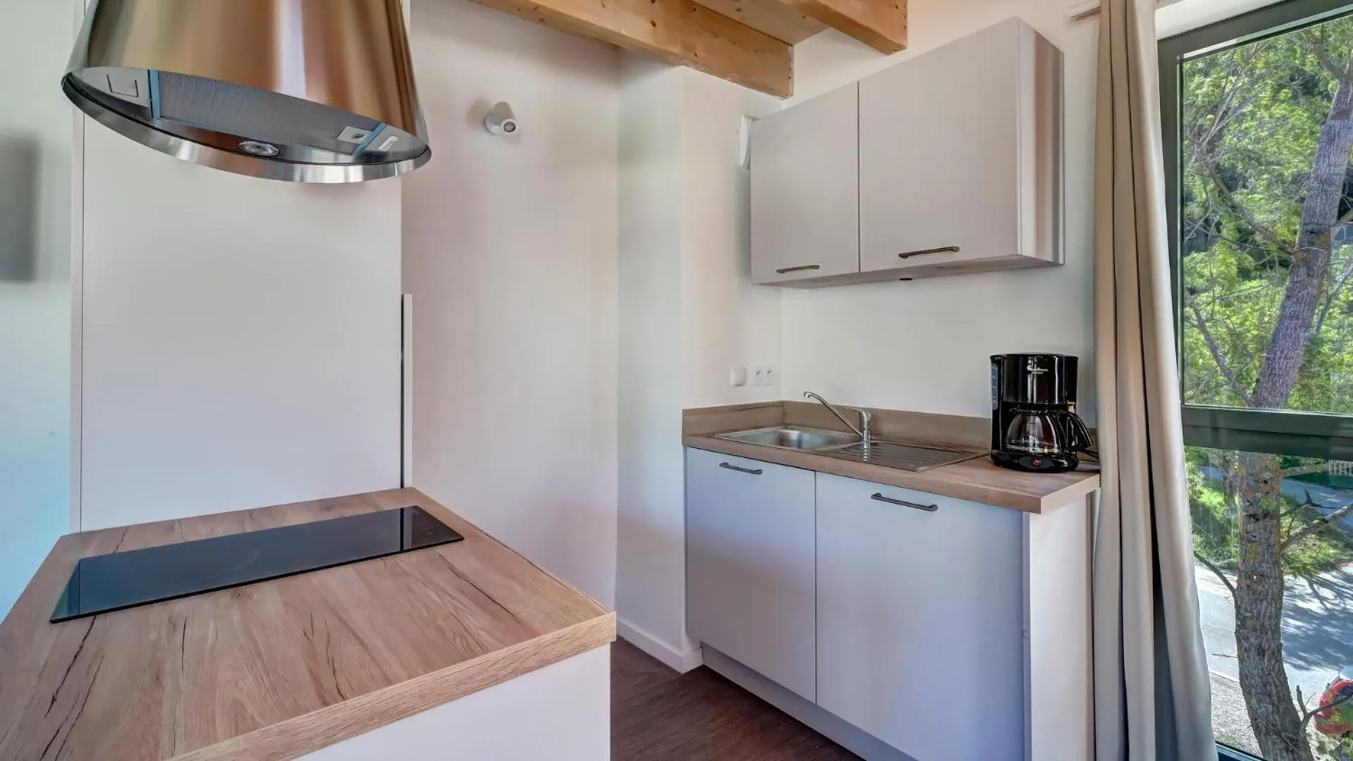 Coffee/tea facilities in Vacancéole - Le Village des Oiseaux