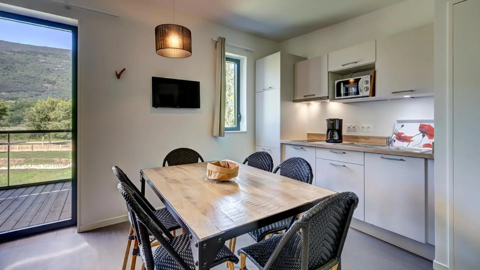 TV and multimedia in Vacancéole - Le Village des Oiseaux