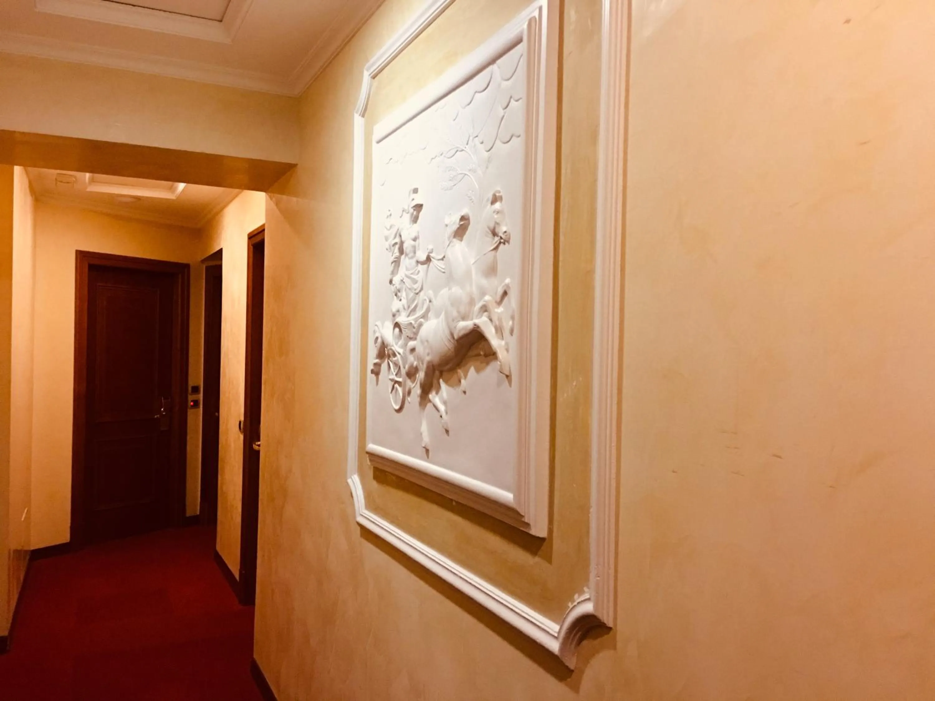 Decorative detail in HS 311