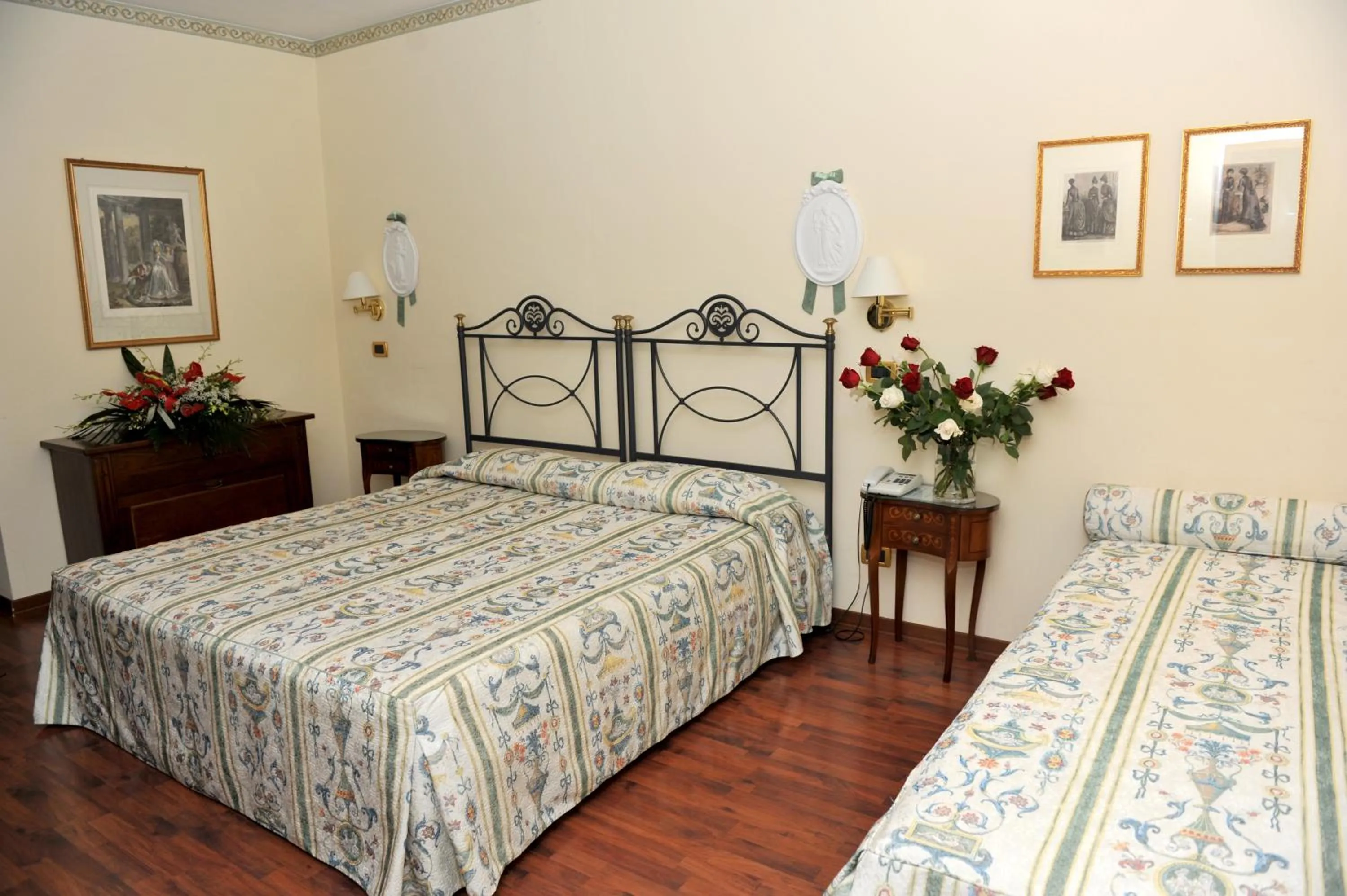 Bed in Villa Felcaro - Relais, Lodge & Restaurant