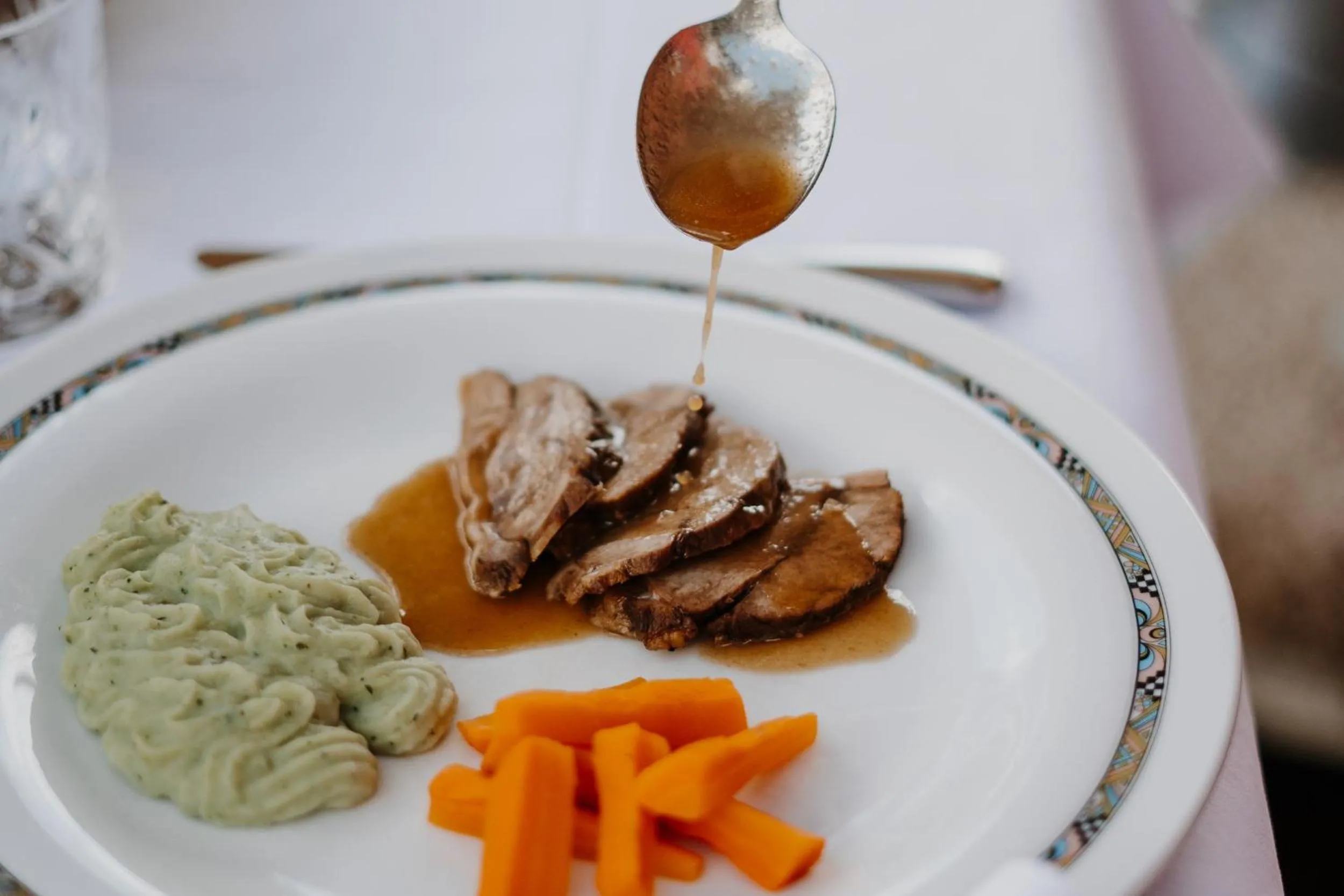 Restaurant/places to eat in Hotel Berghaus Rosengarten