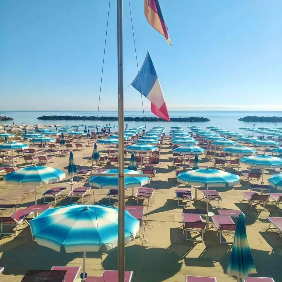 Beach in Hotel Piccadilly