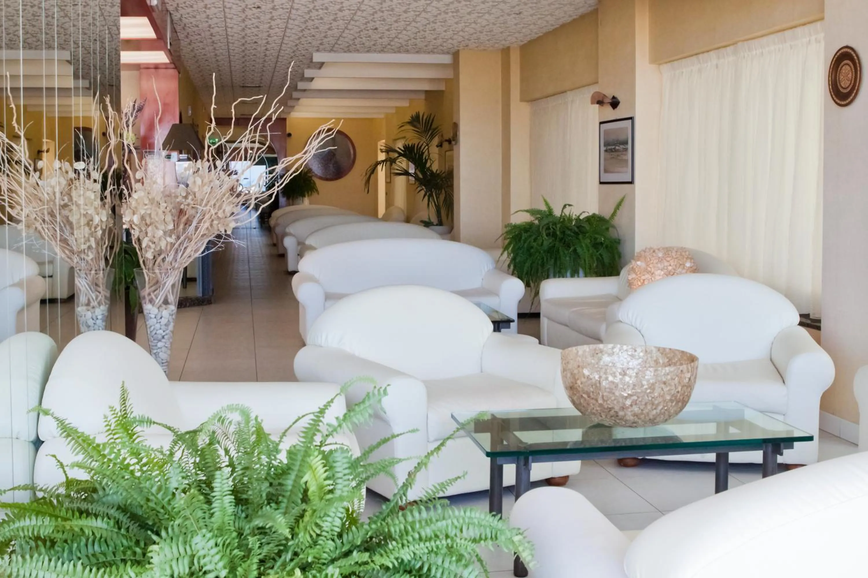 Seating area in Hotel Piccadilly