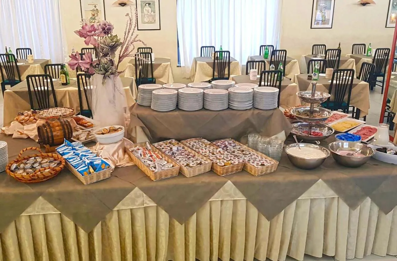 Breakfast in Hotel Piccadilly