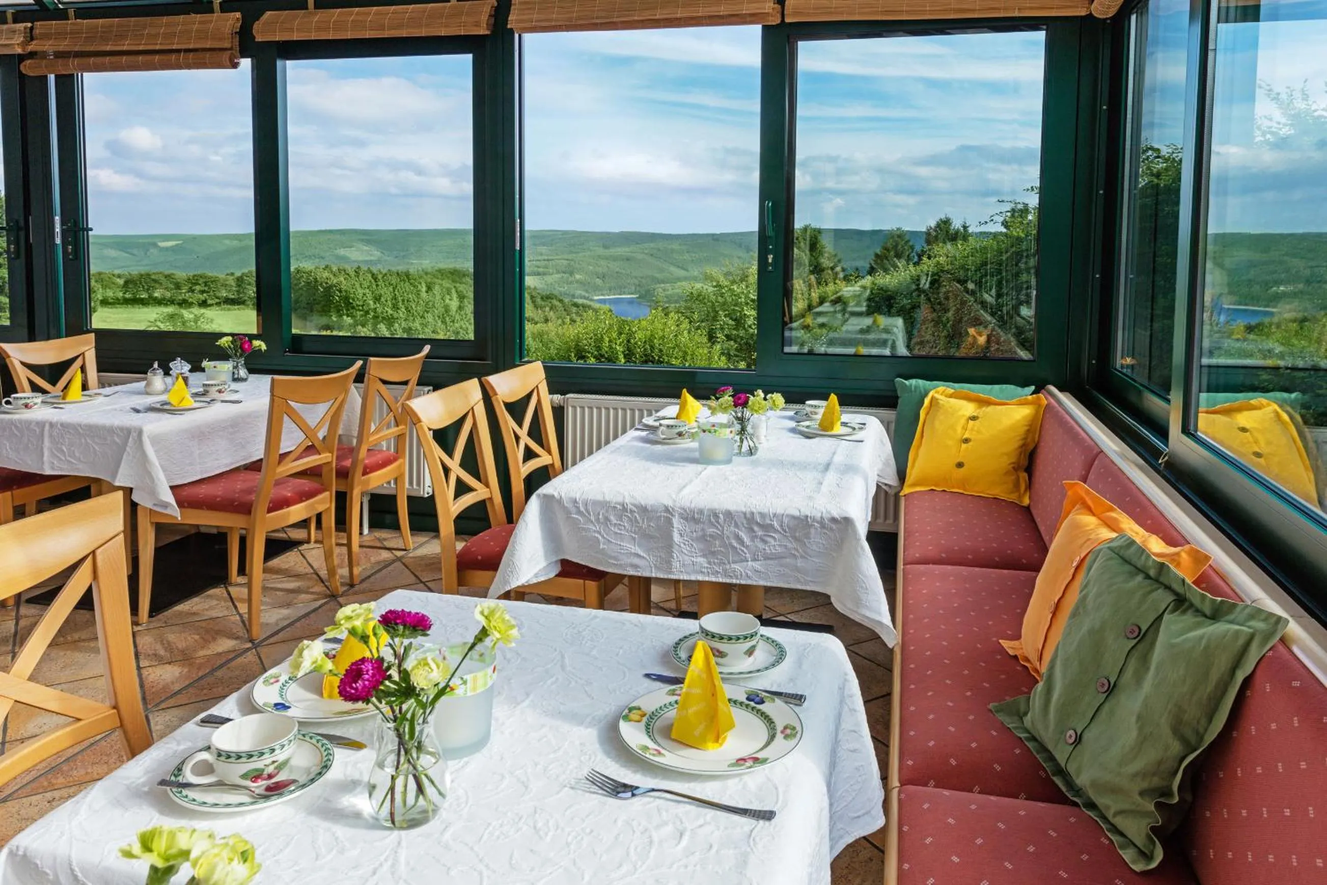 Restaurant/places to eat in Hotel Haus Seeblick