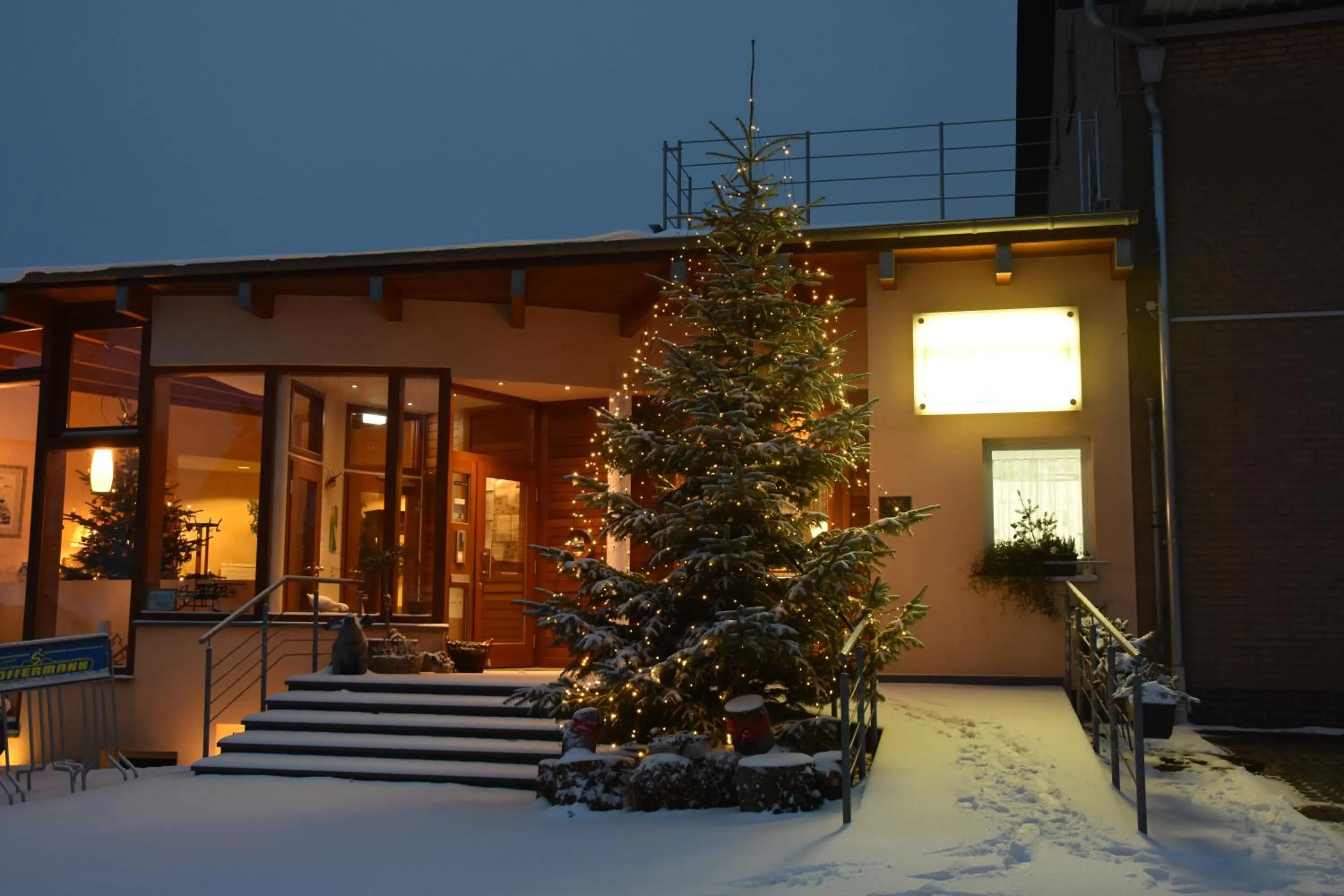 Facade/entrance in Hotel Haus Seeblick