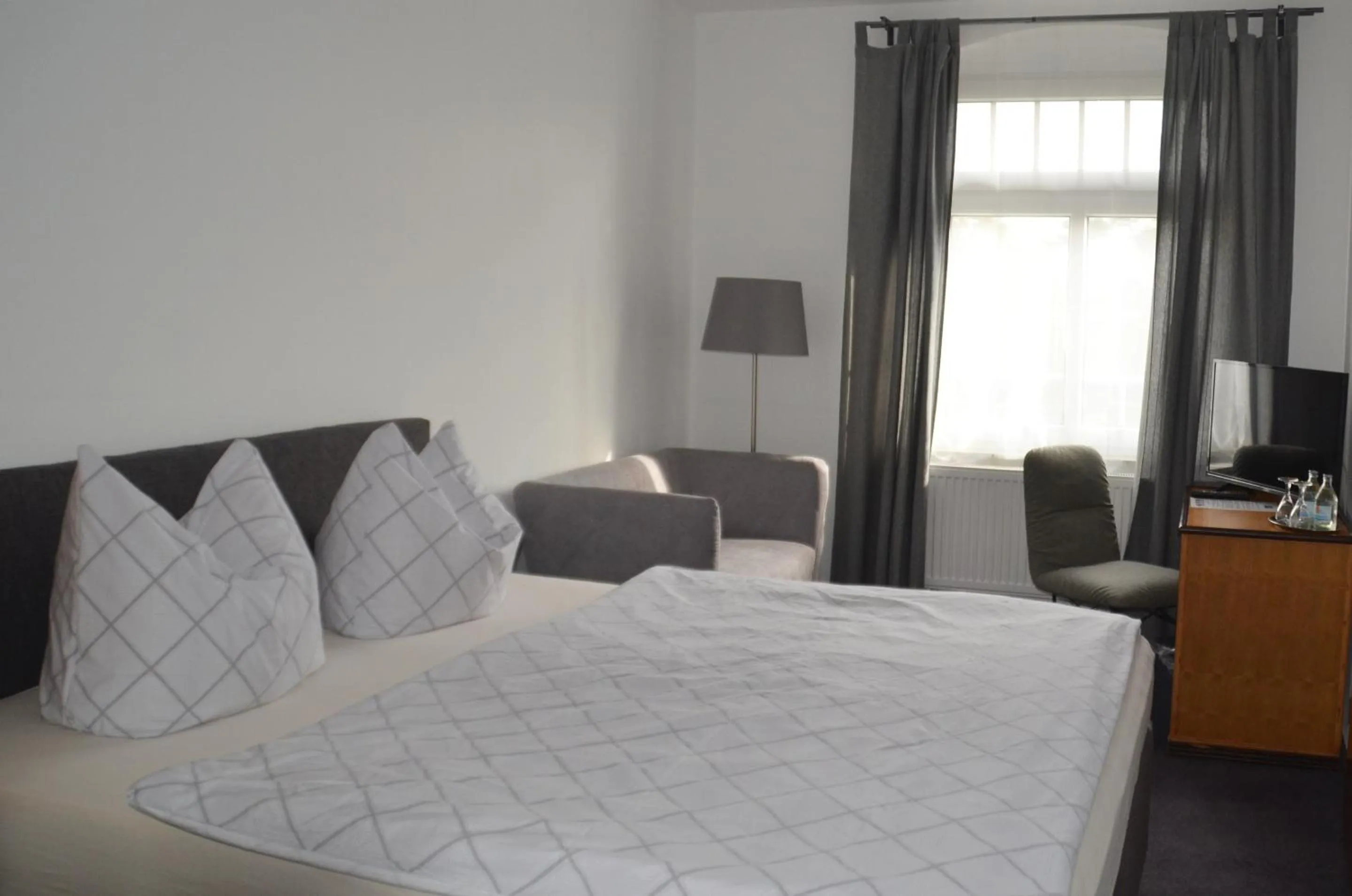 Bedroom, Bed in Hotel zur Köppe