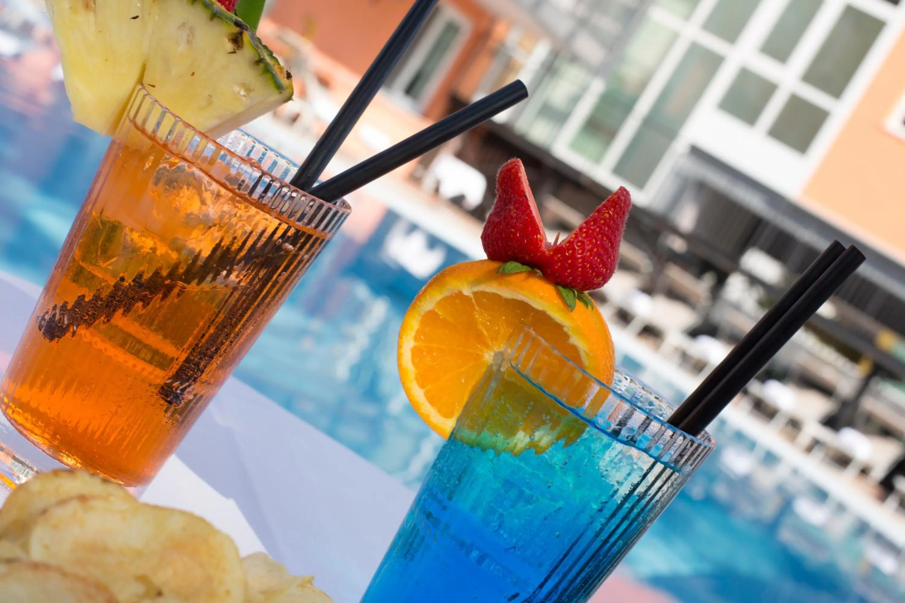 Swimming pool in Hotel Sheila