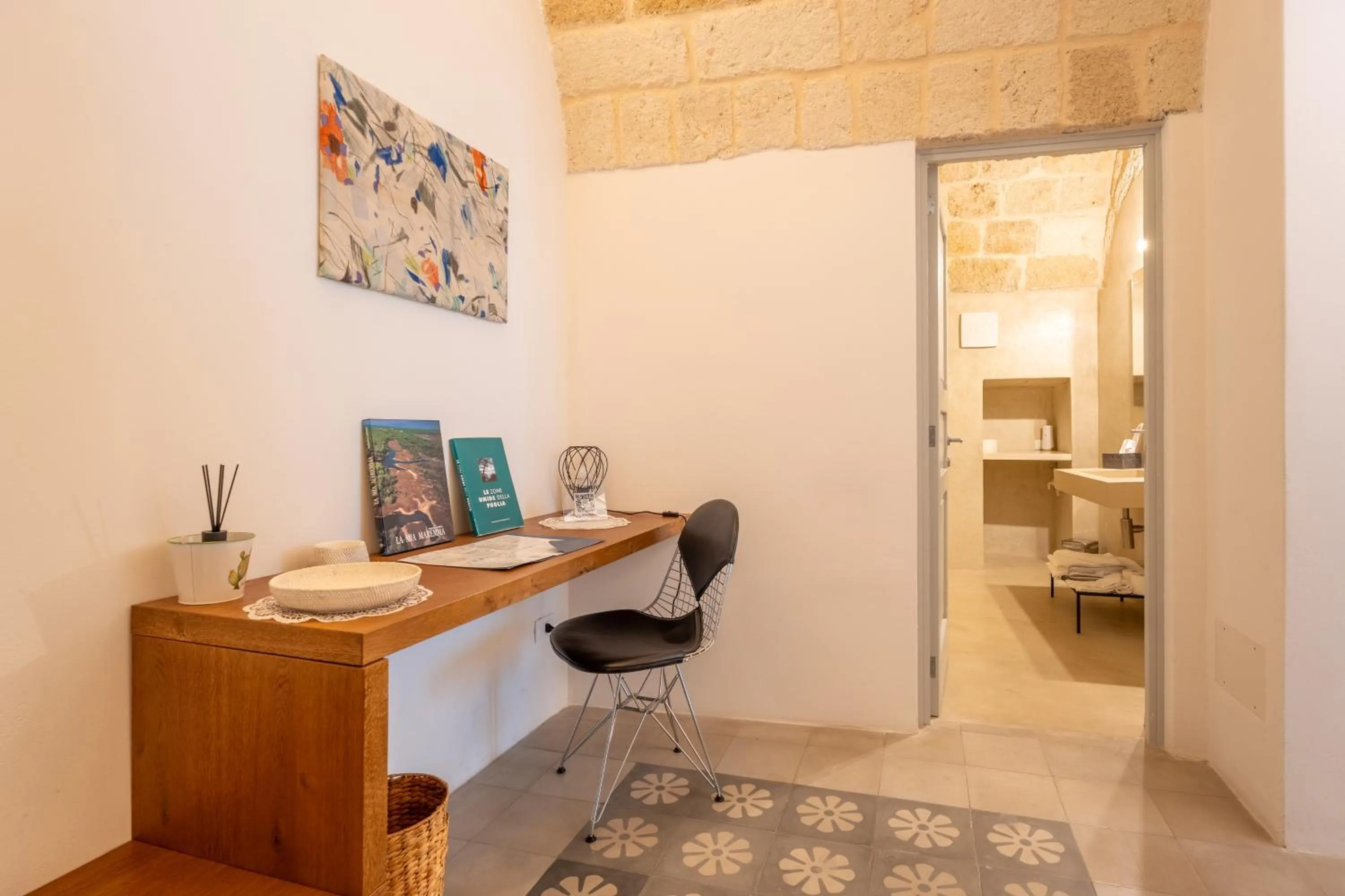 Bathroom in Donna Domenica Boutique Suites