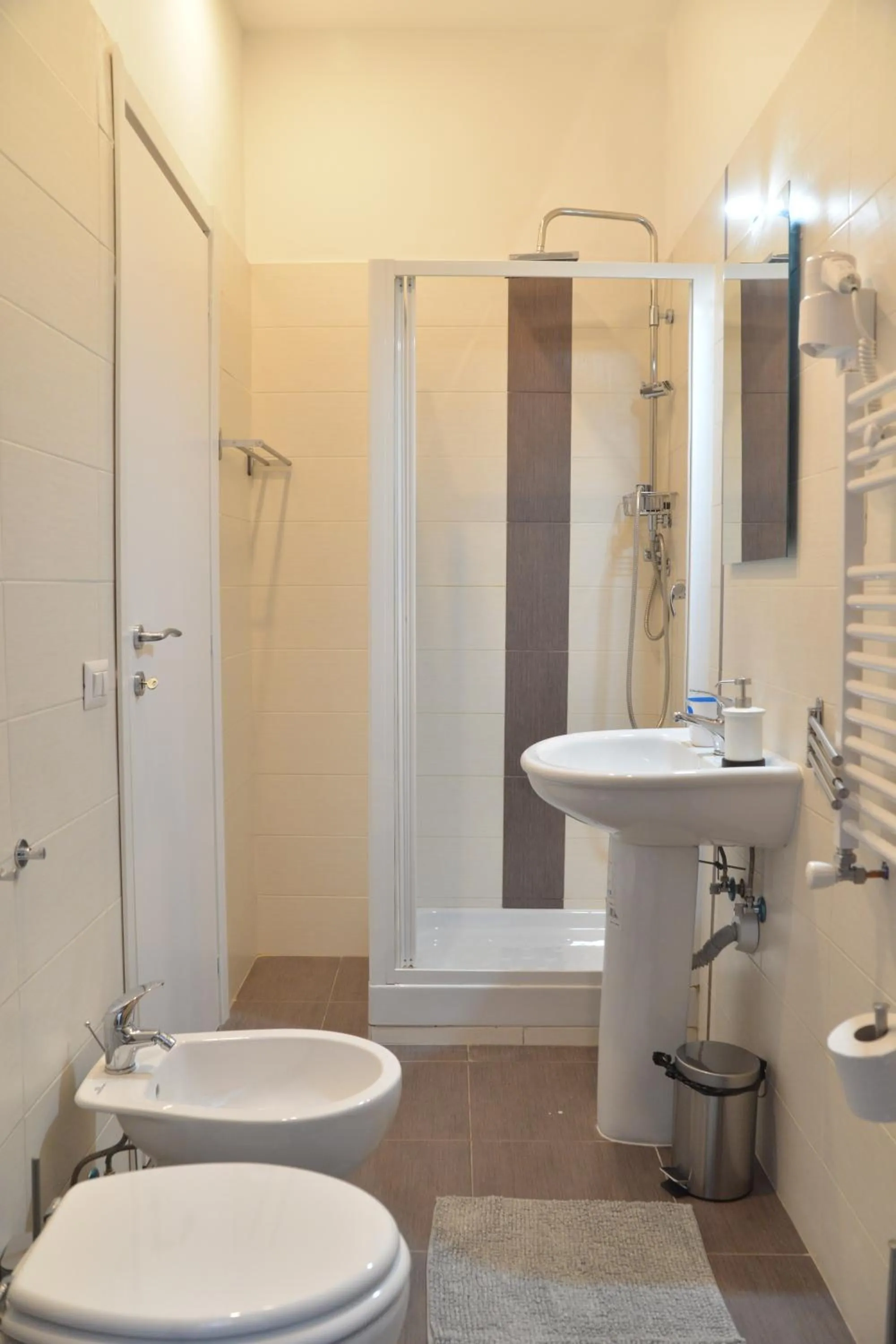 All You Need is Rome Guesthouse