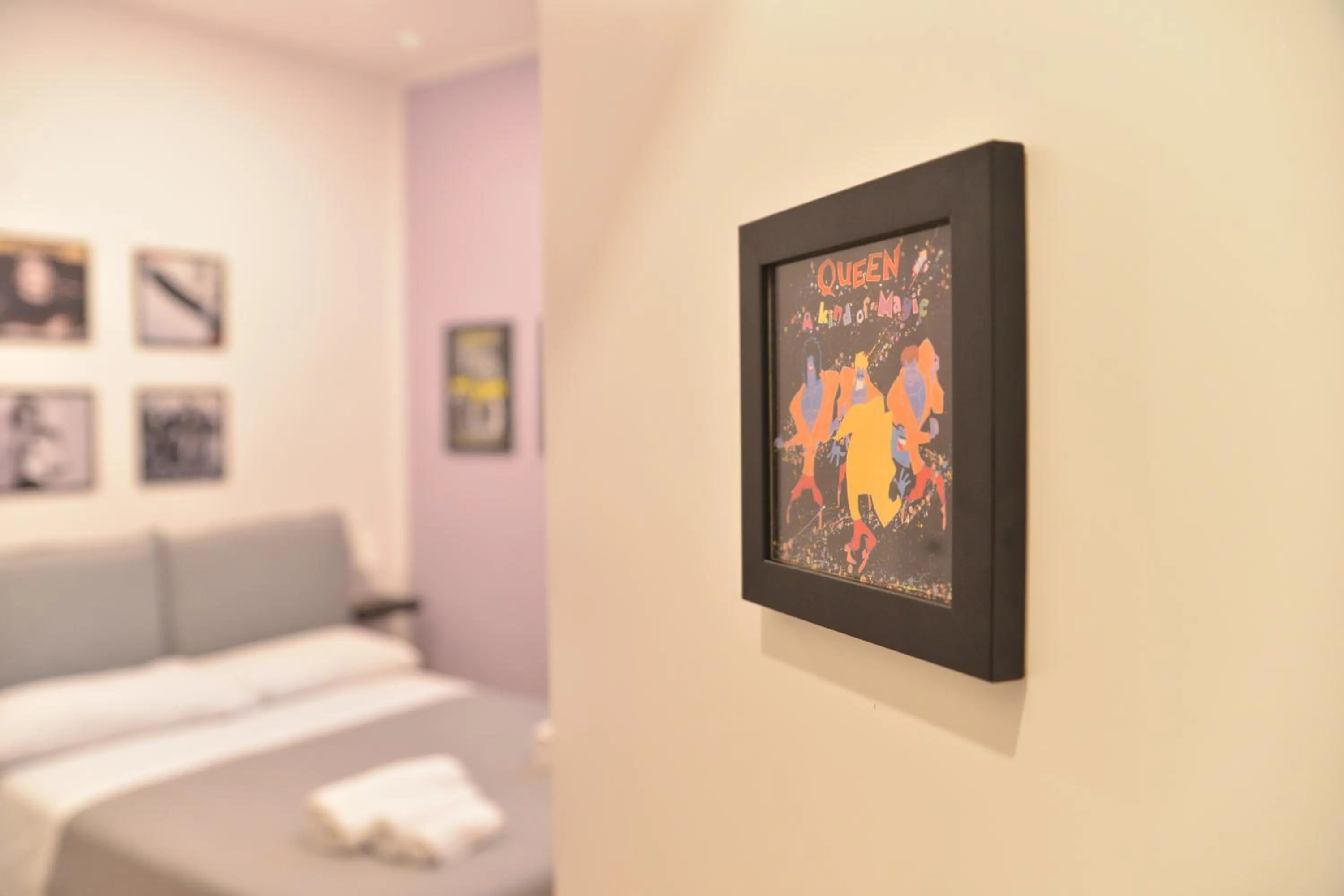 Bed in All You Need is Rome Guesthouse