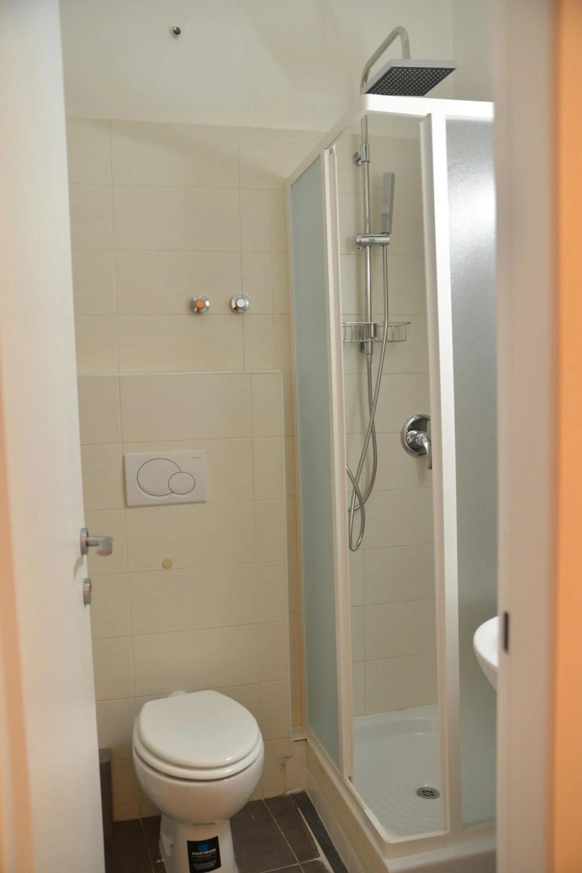 All You Need is Rome Guesthouse