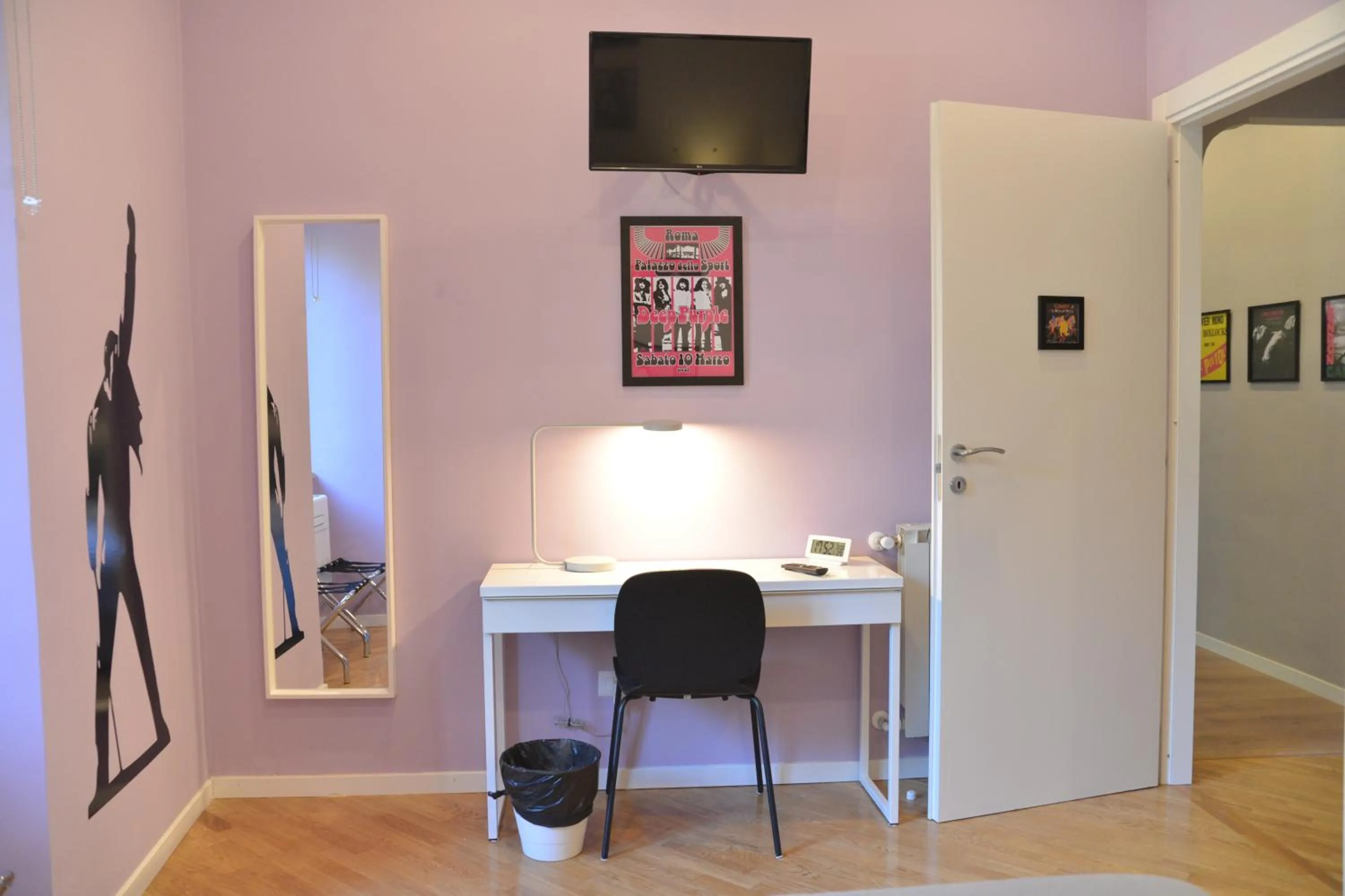 All You Need is Rome Guesthouse