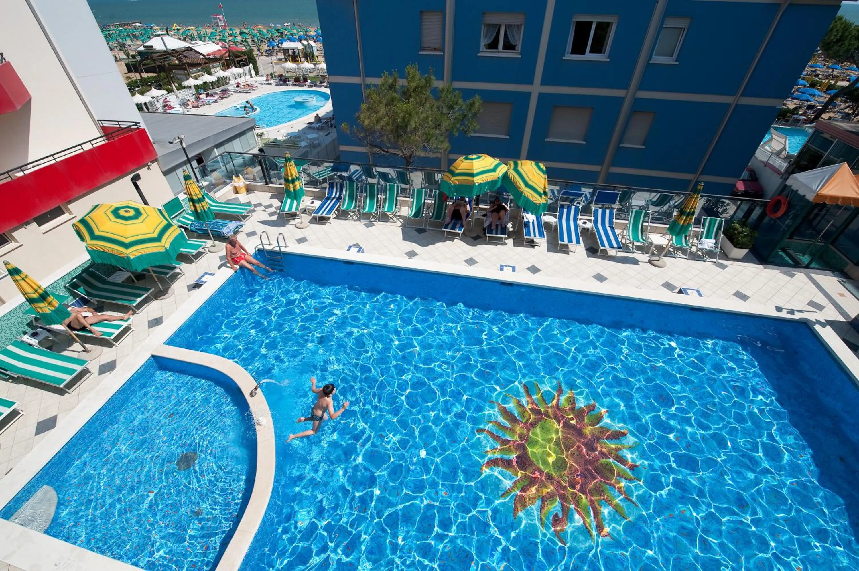 Pool view in Hotel Kennedy