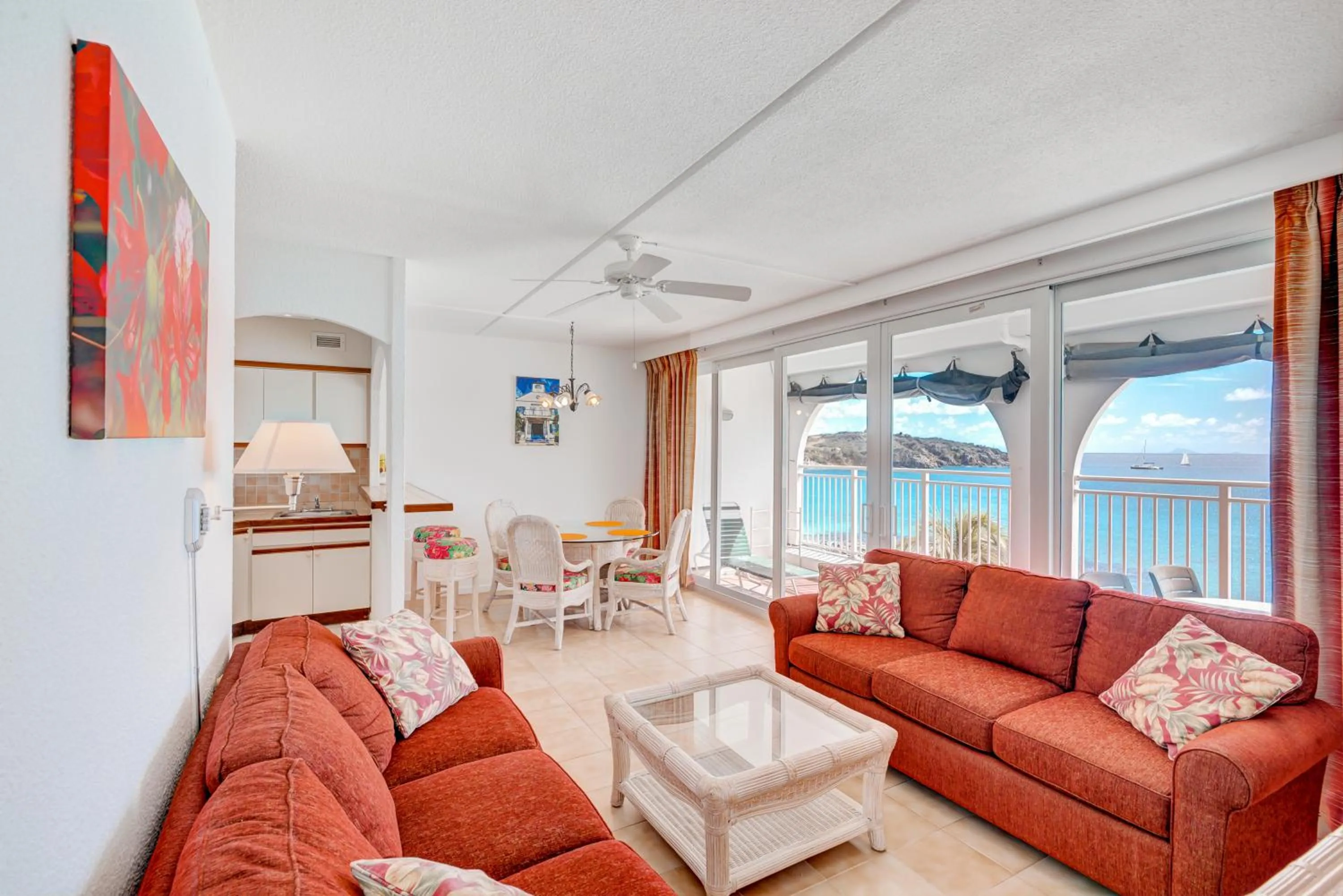 kitchen in Belair Beach Hotel