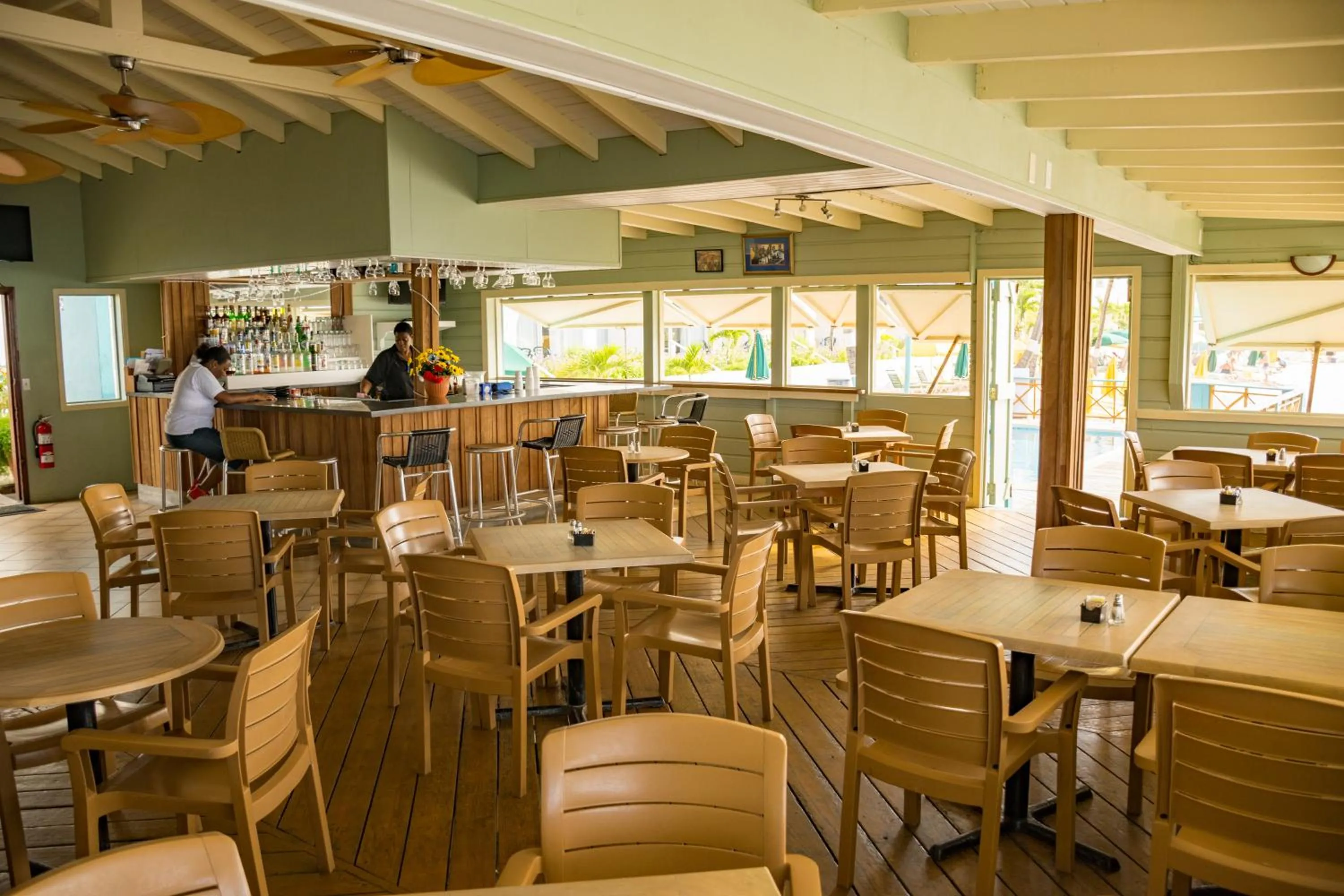 Restaurant/places to eat in Belair Beach Hotel