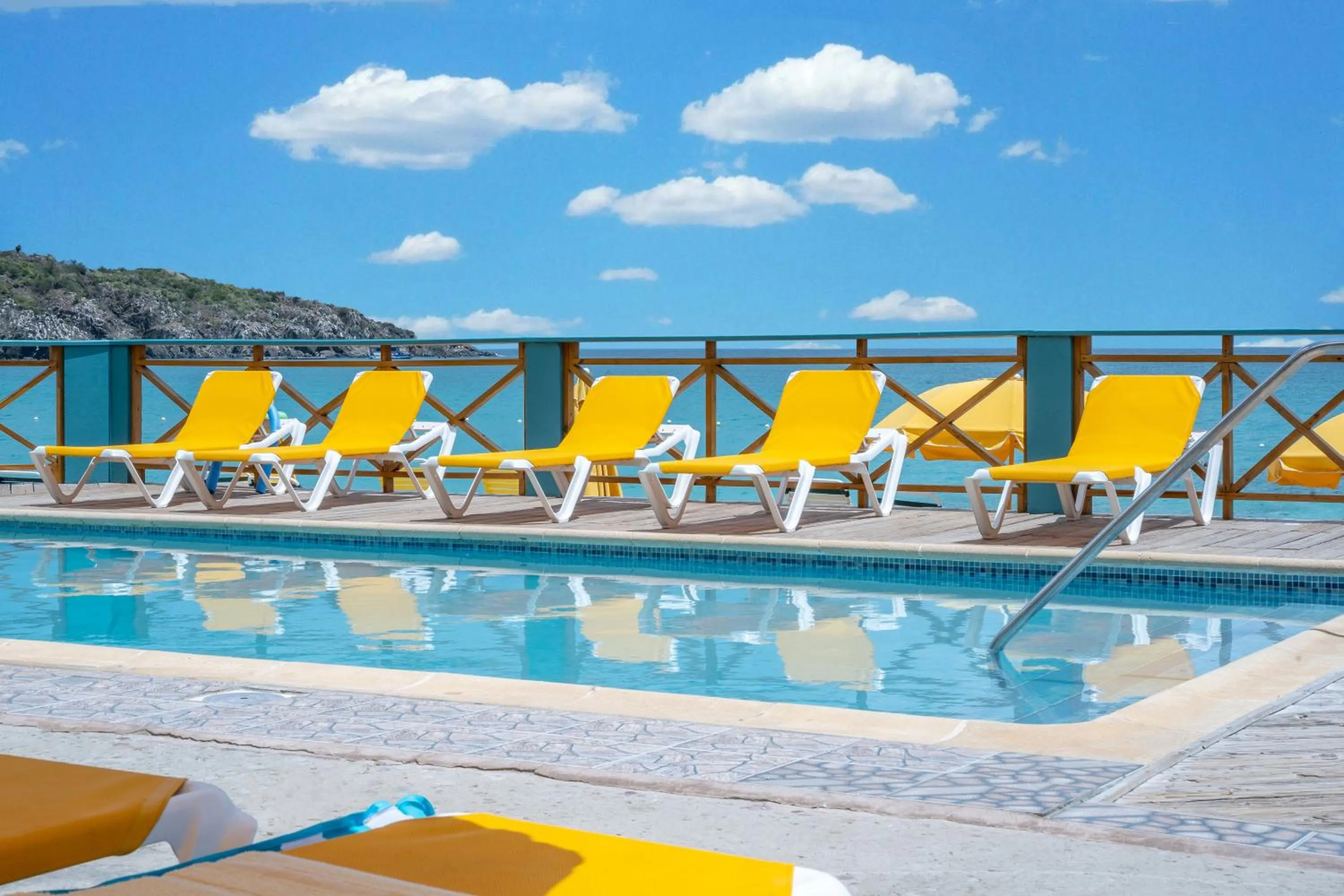 Swimming pool in Belair Beach Hotel