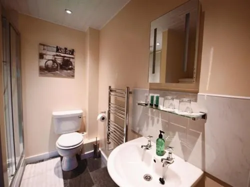 Bathroom in THE COACHING BARNS
