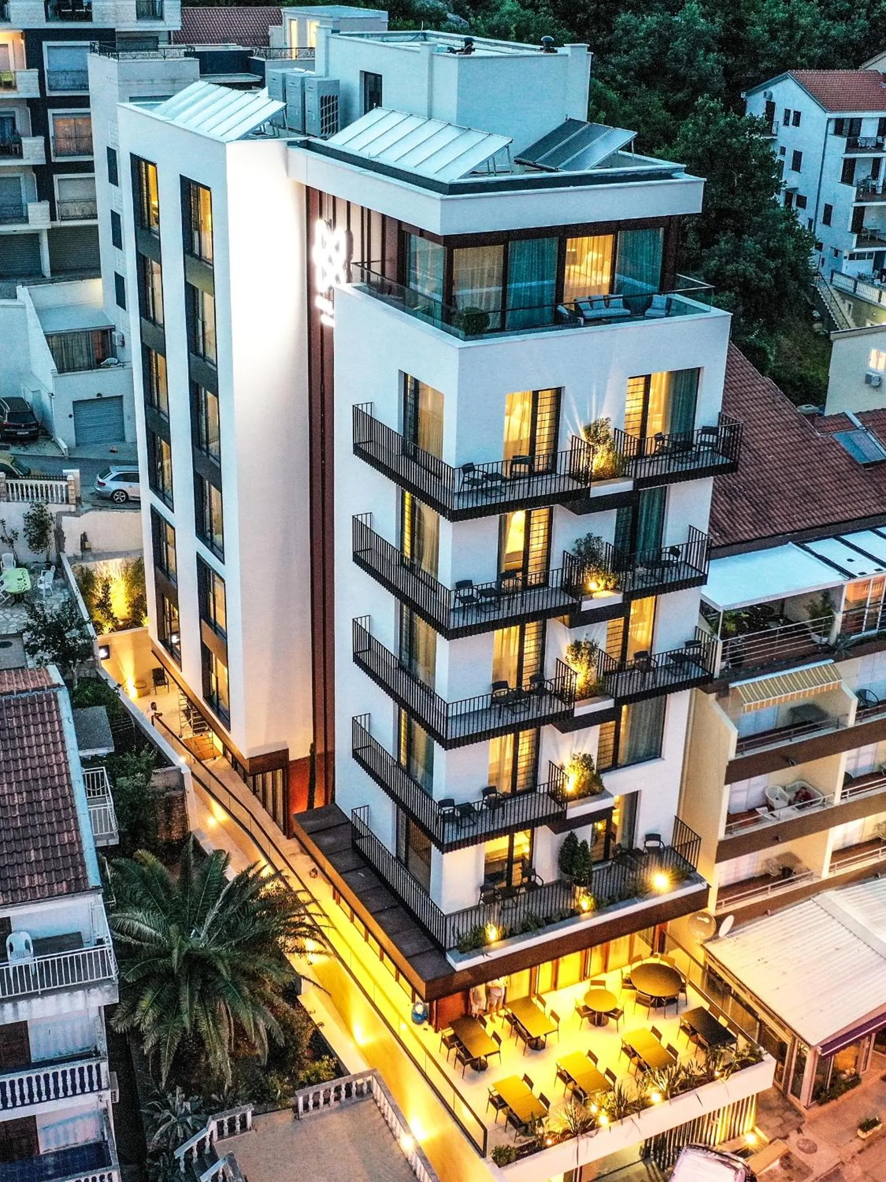 Property building in Hotel Kalos