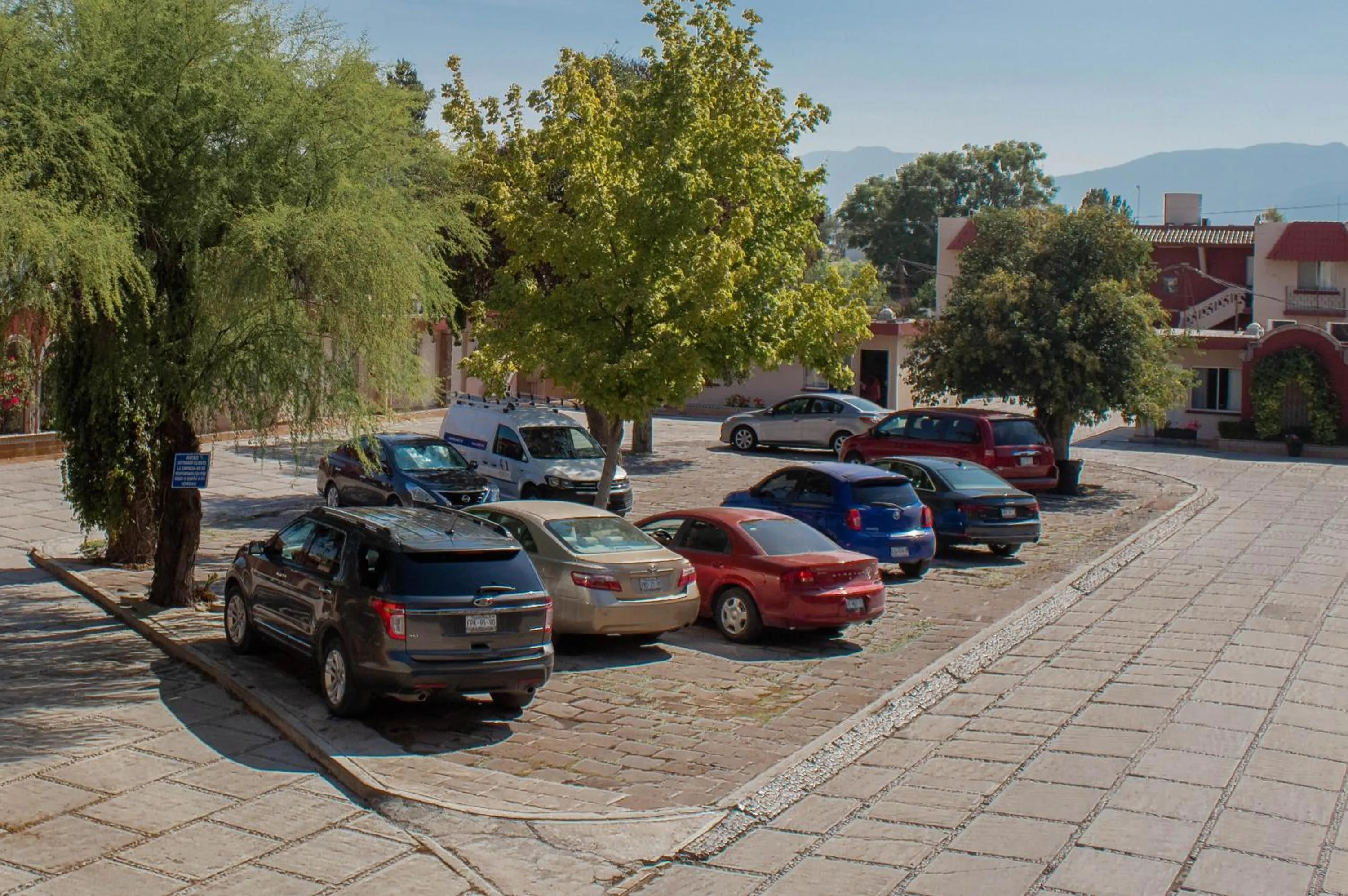 Property building in Hotel Huizache