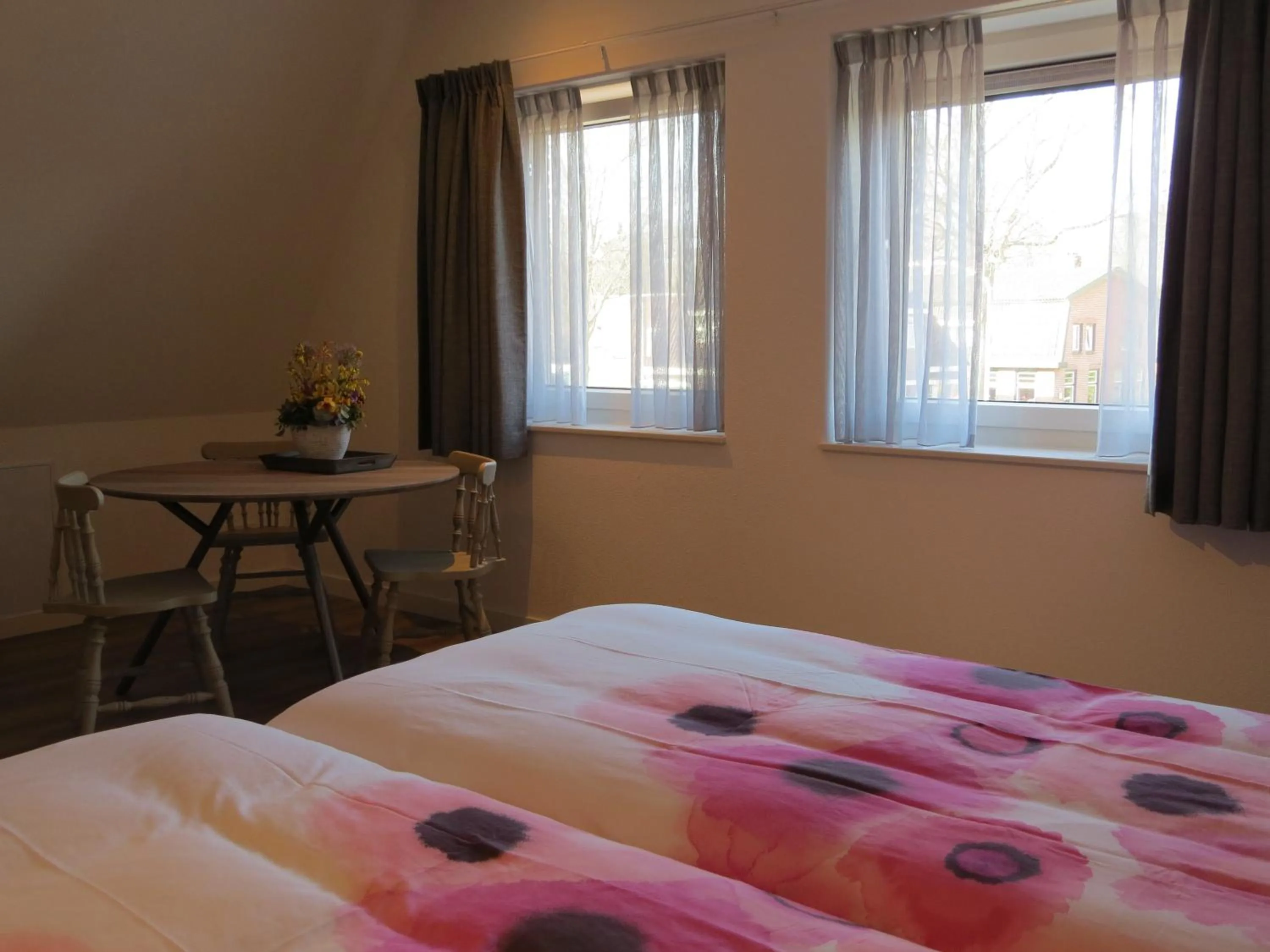 Bed in Logement Gieten