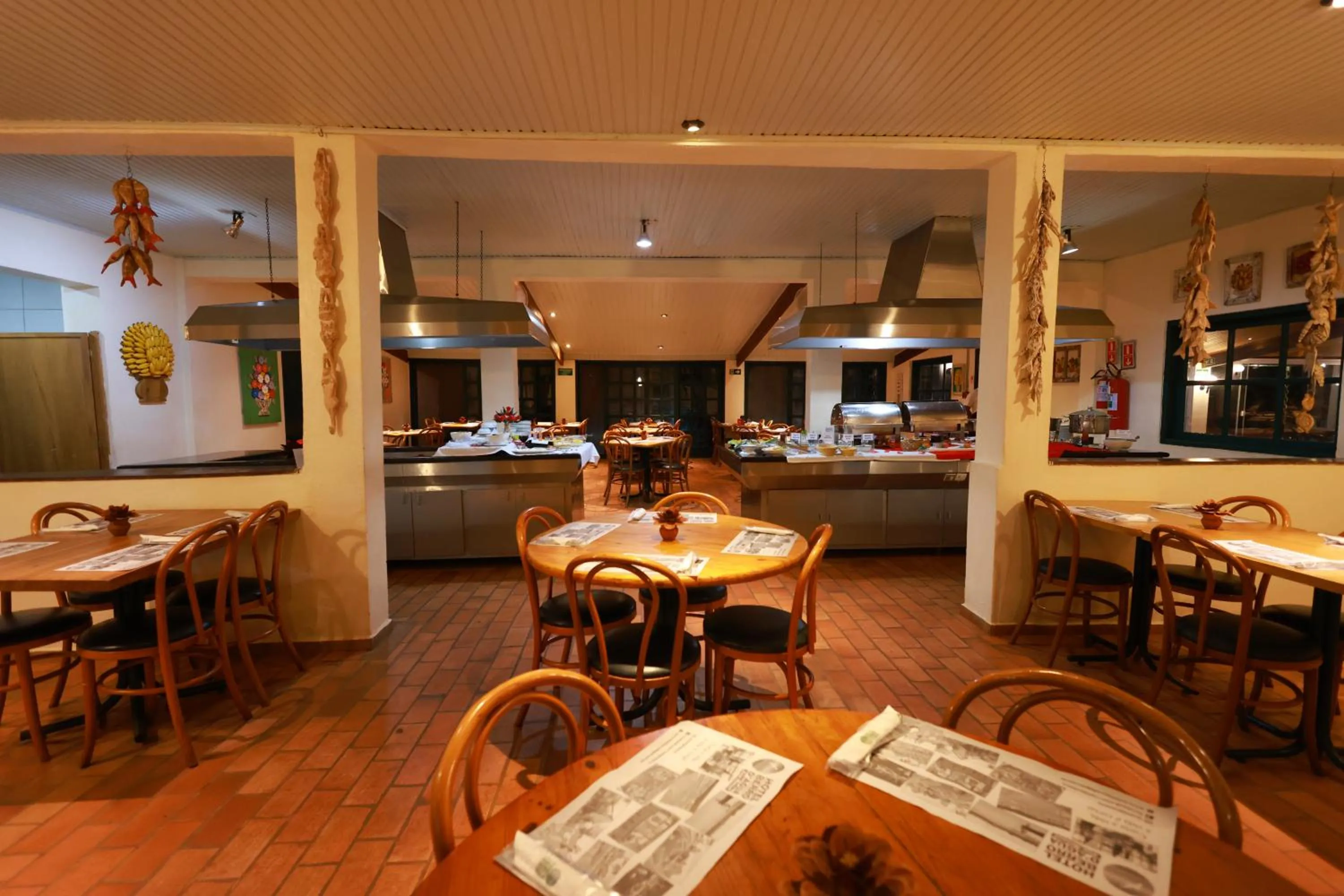 Restaurant/places to eat in Hotel Berro D`Agua Eco Resort