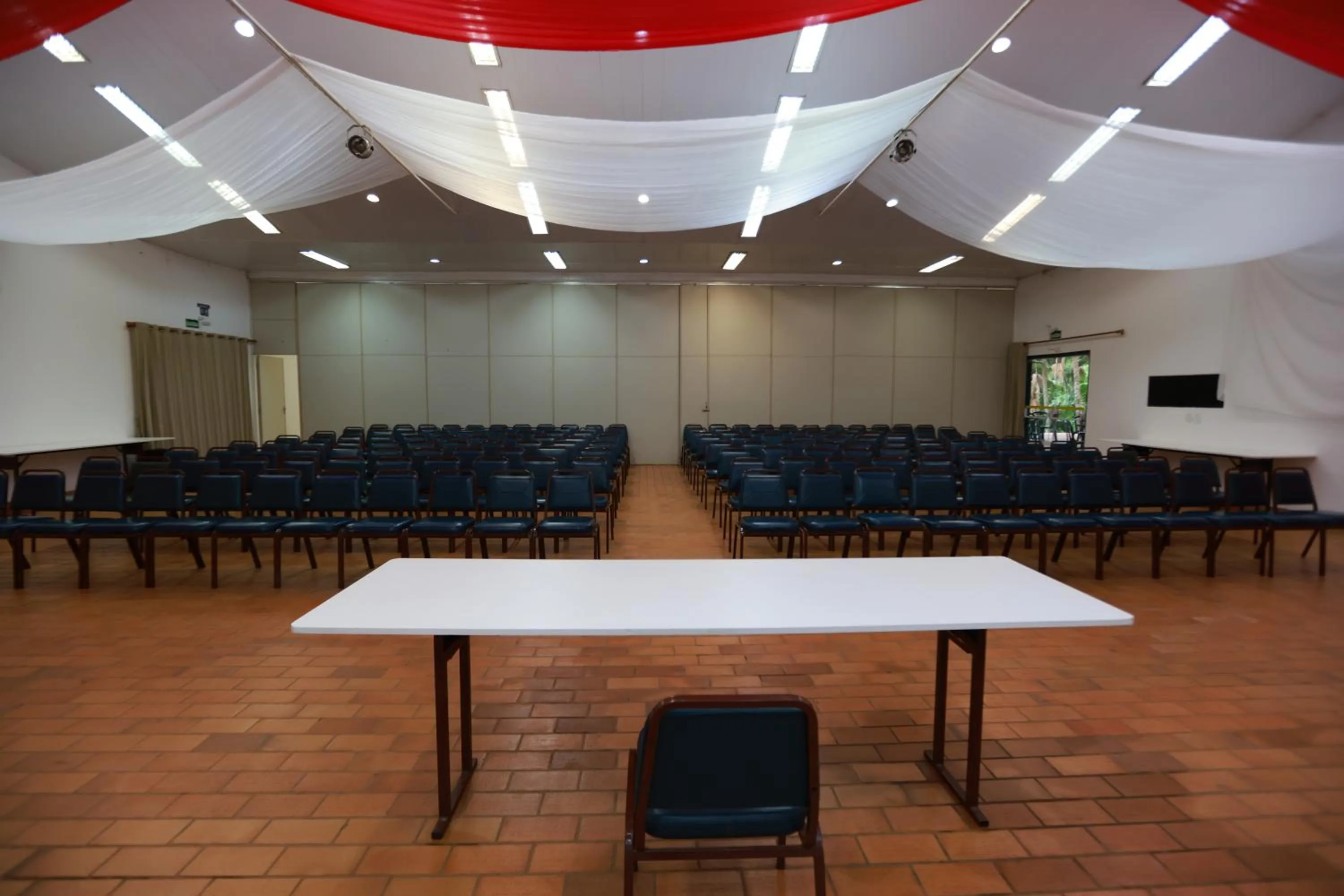 Meeting/conference room in Hotel Berro D`Agua Eco Resort