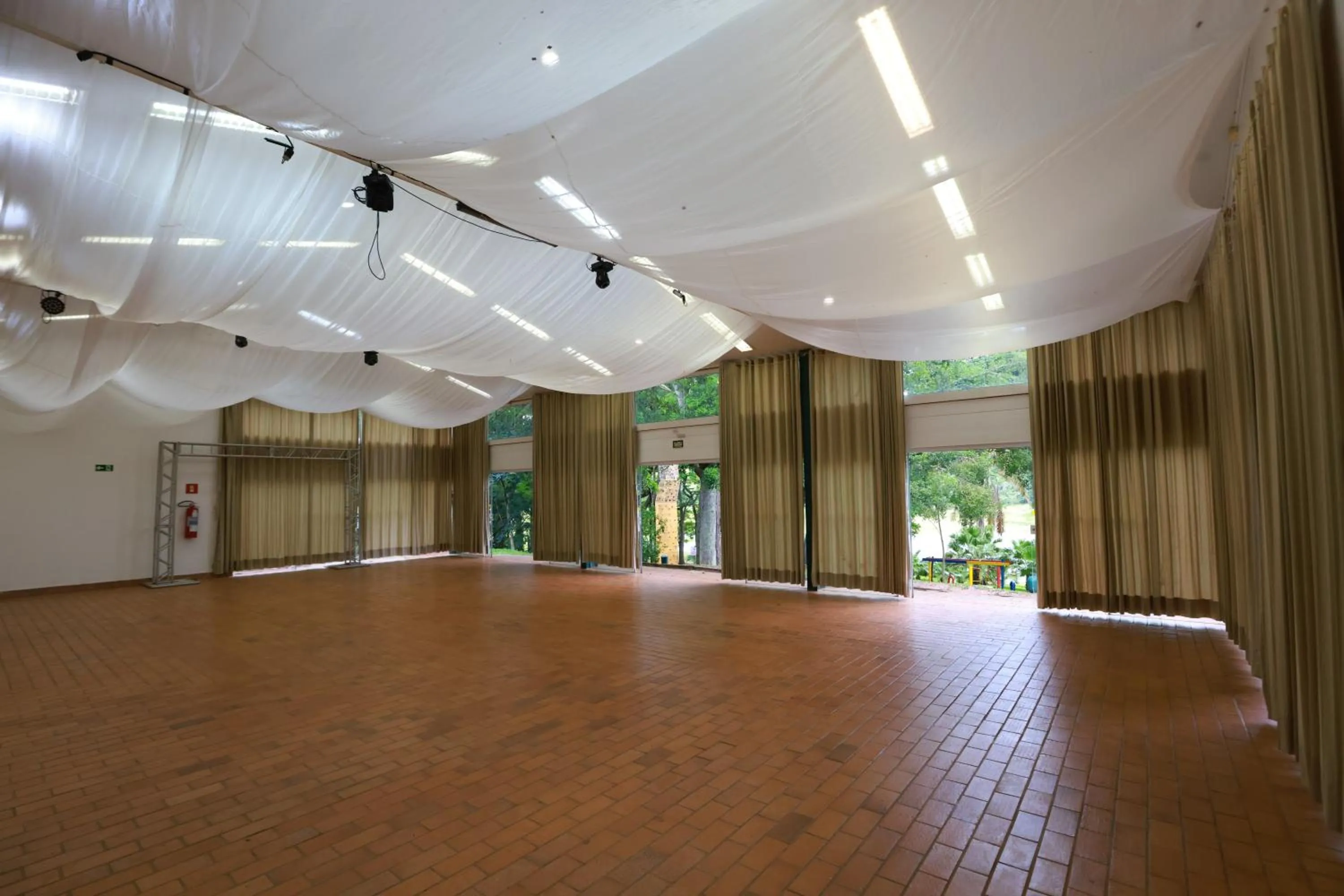 Meeting/conference room in Hotel Berro D`Agua Eco Resort