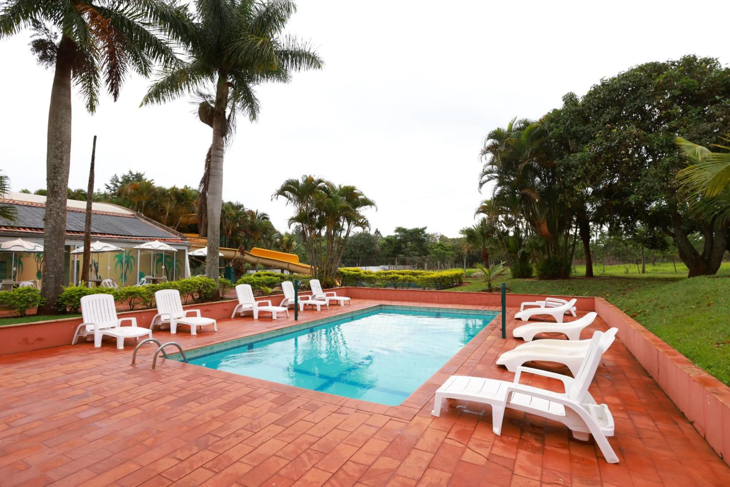 Day in Hotel Berro D`Agua Eco Resort