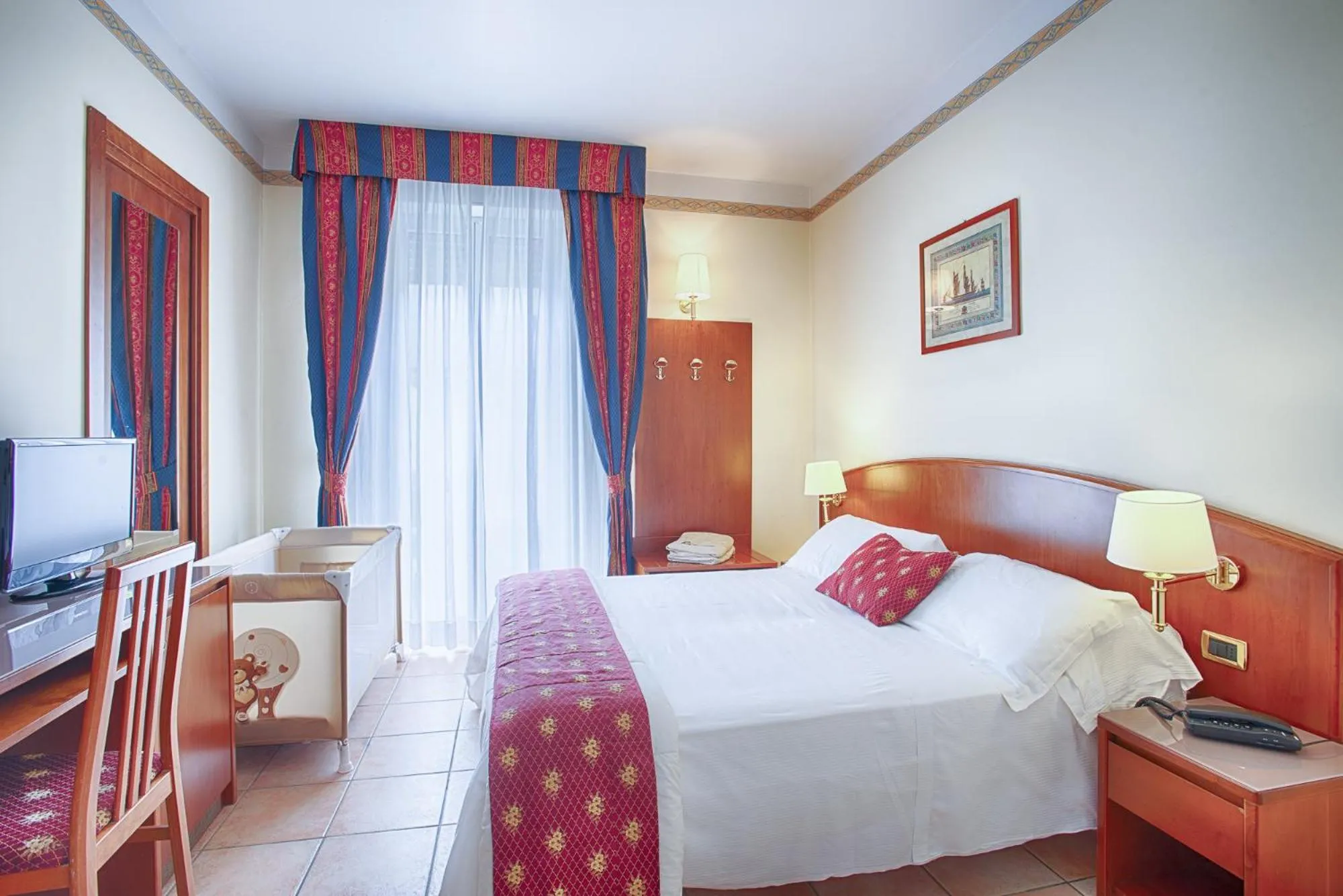 Bedroom, Bed in Hotel Agostini