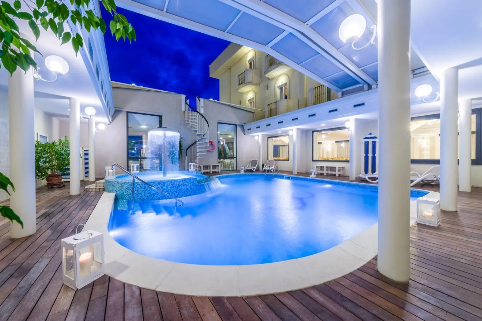Hot Tub in Hotel Agostini
