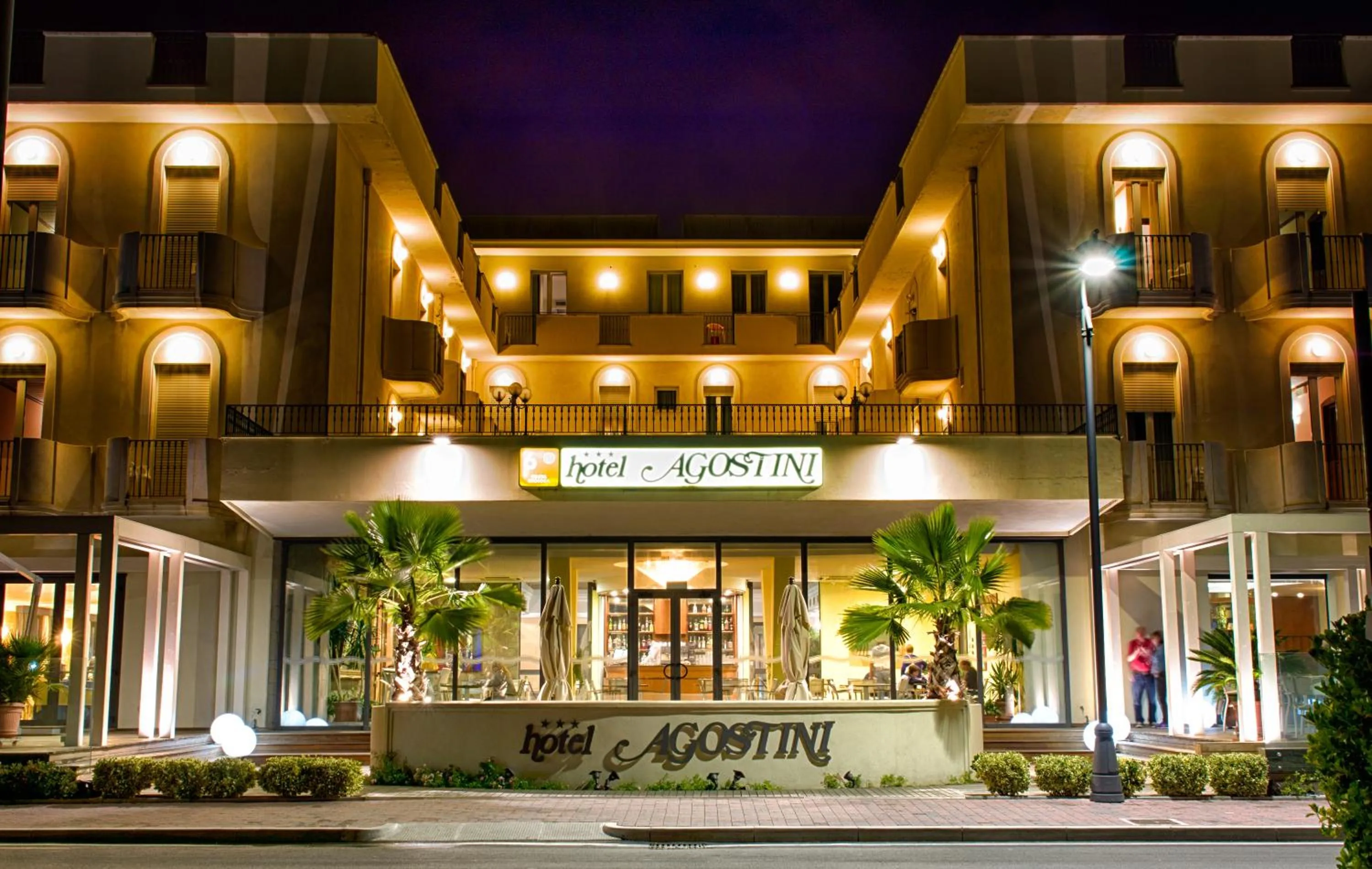 Facade/entrance in Hotel Agostini