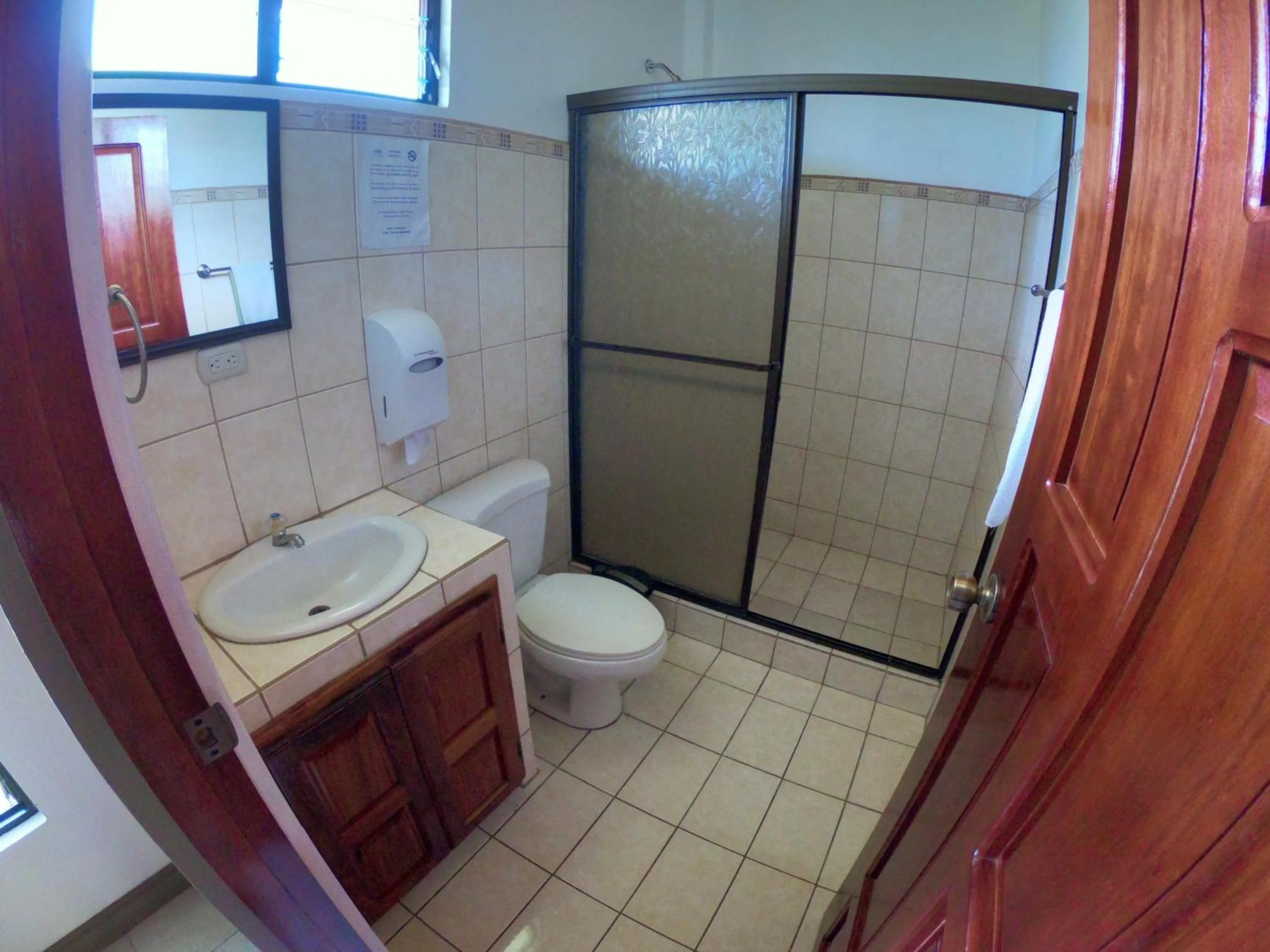 Shower in Hotel Los Higuerones