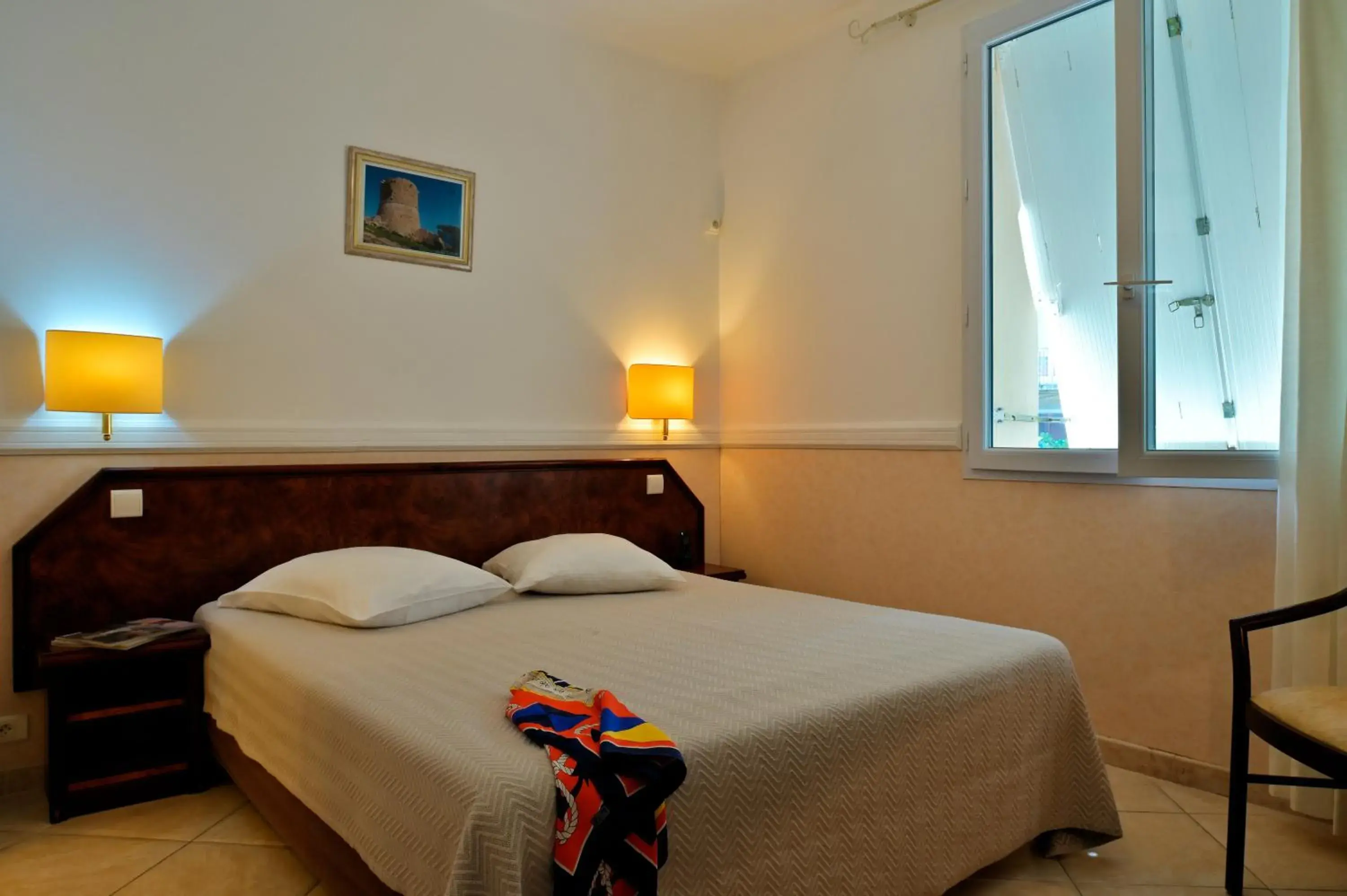 Standard Room with City View in Hotel Des Roches Standard Room with City View in Hotel Des Roches