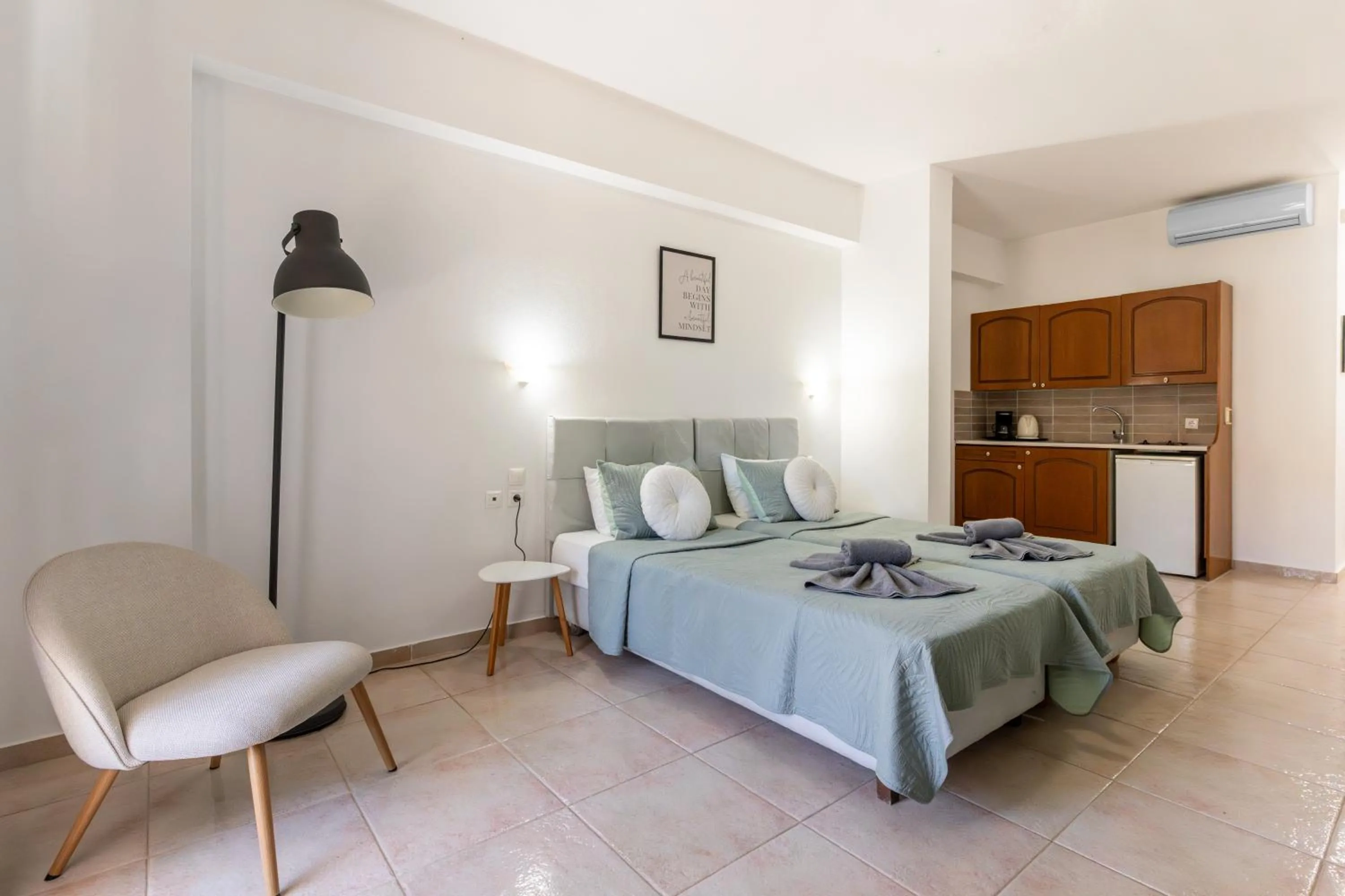 Bed in Villas Duc - Rhodes