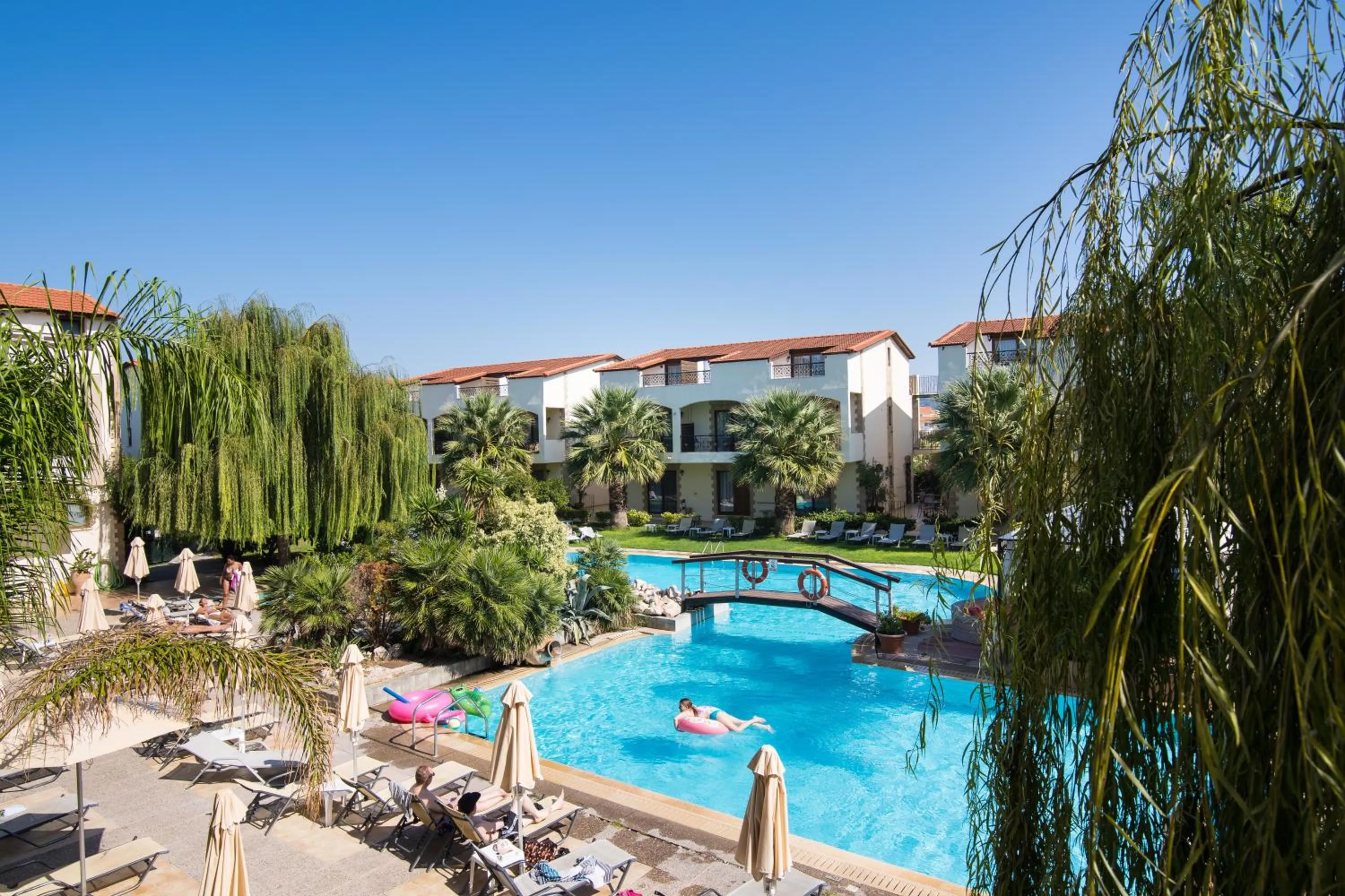 Swimming pool in Villas Duc - Rhodes