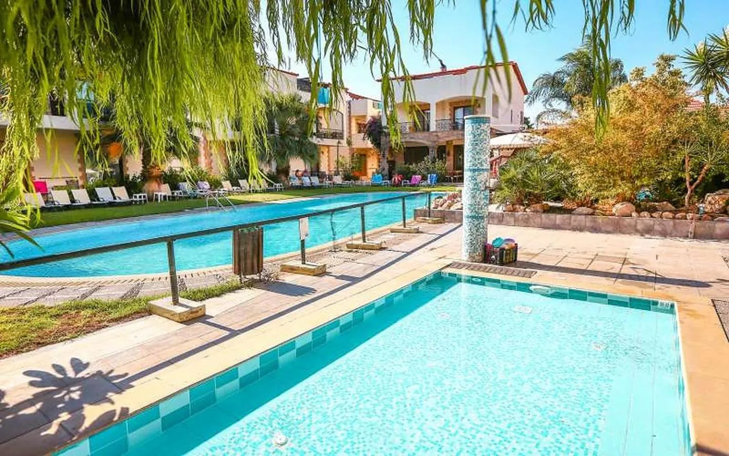 Swimming pool in Villas Duc - Rhodes