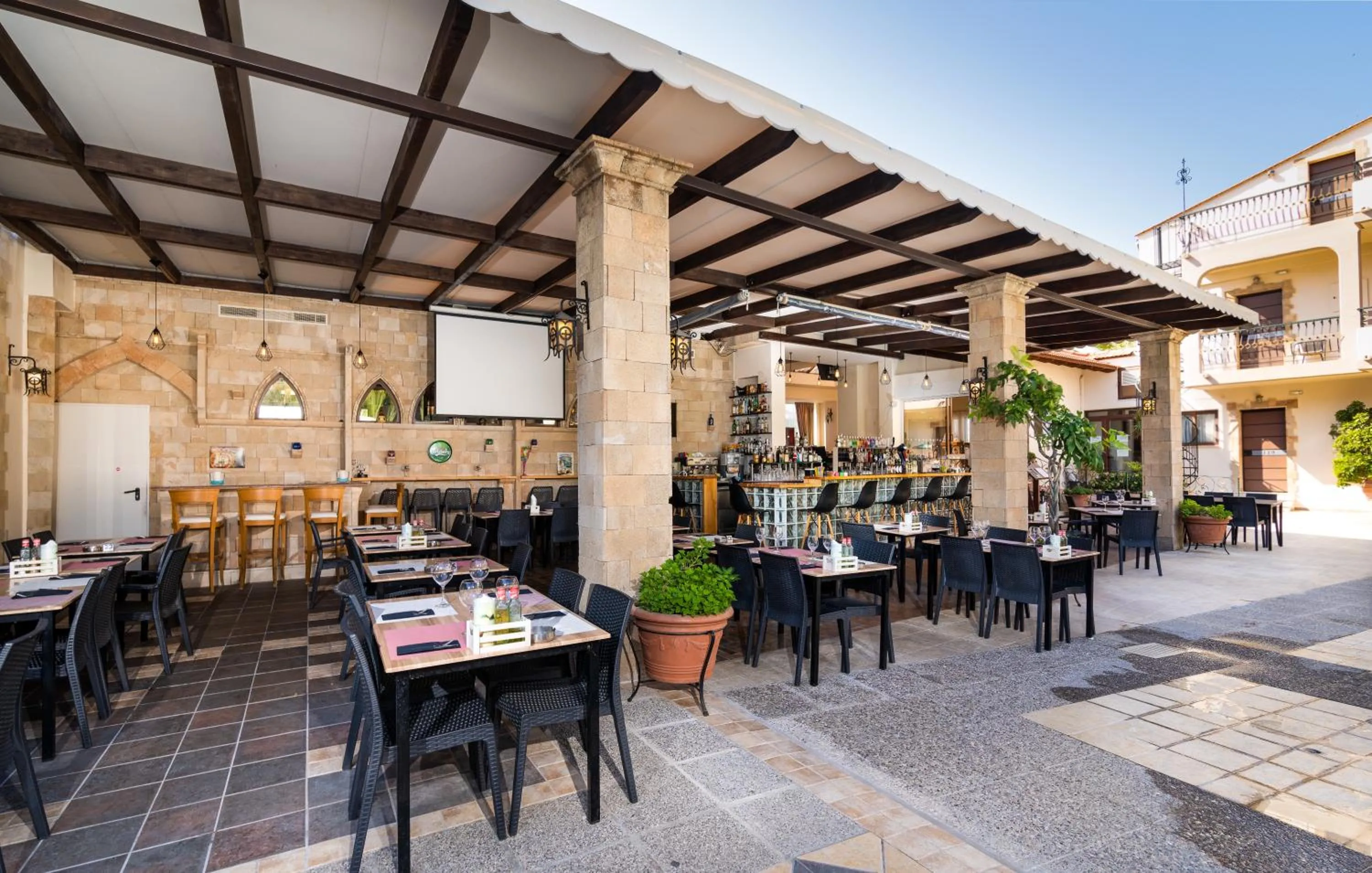 Restaurant/places to eat in Villas Duc - Rhodes