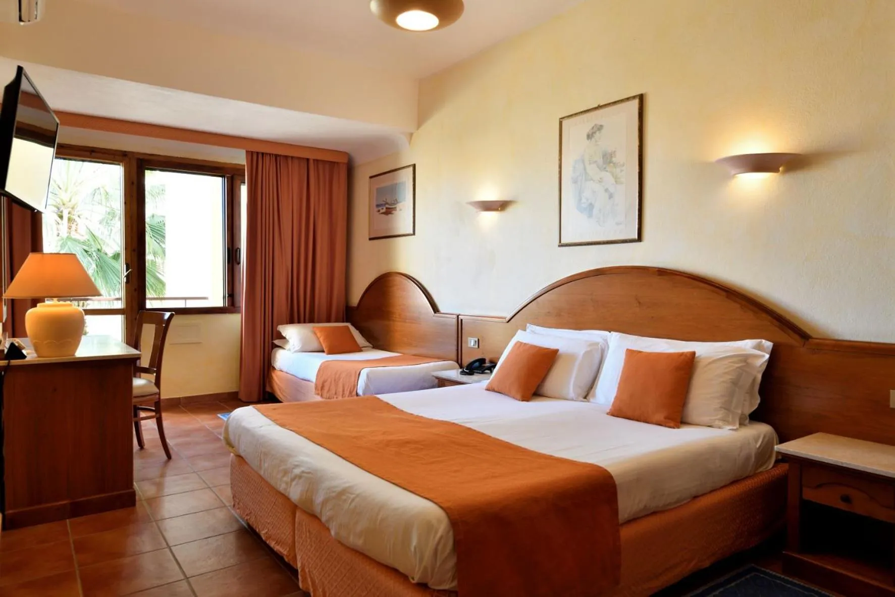 Triple Room in Hotel Florida