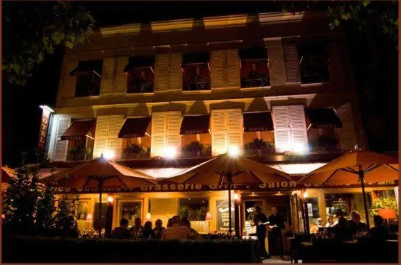 Facade/entrance in Hotel l'Avenue