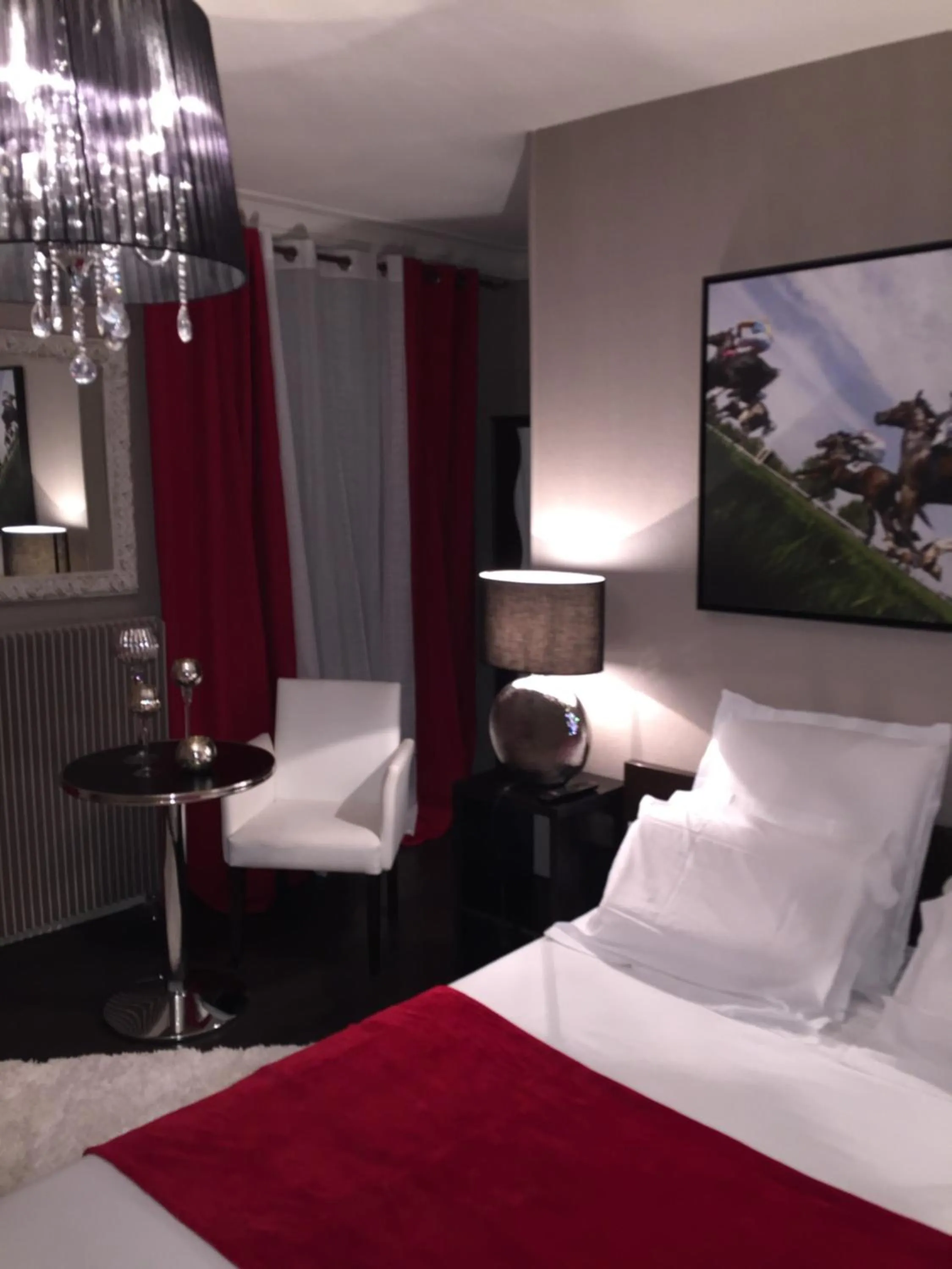 Bedroom, Bed in Hotel l'Avenue