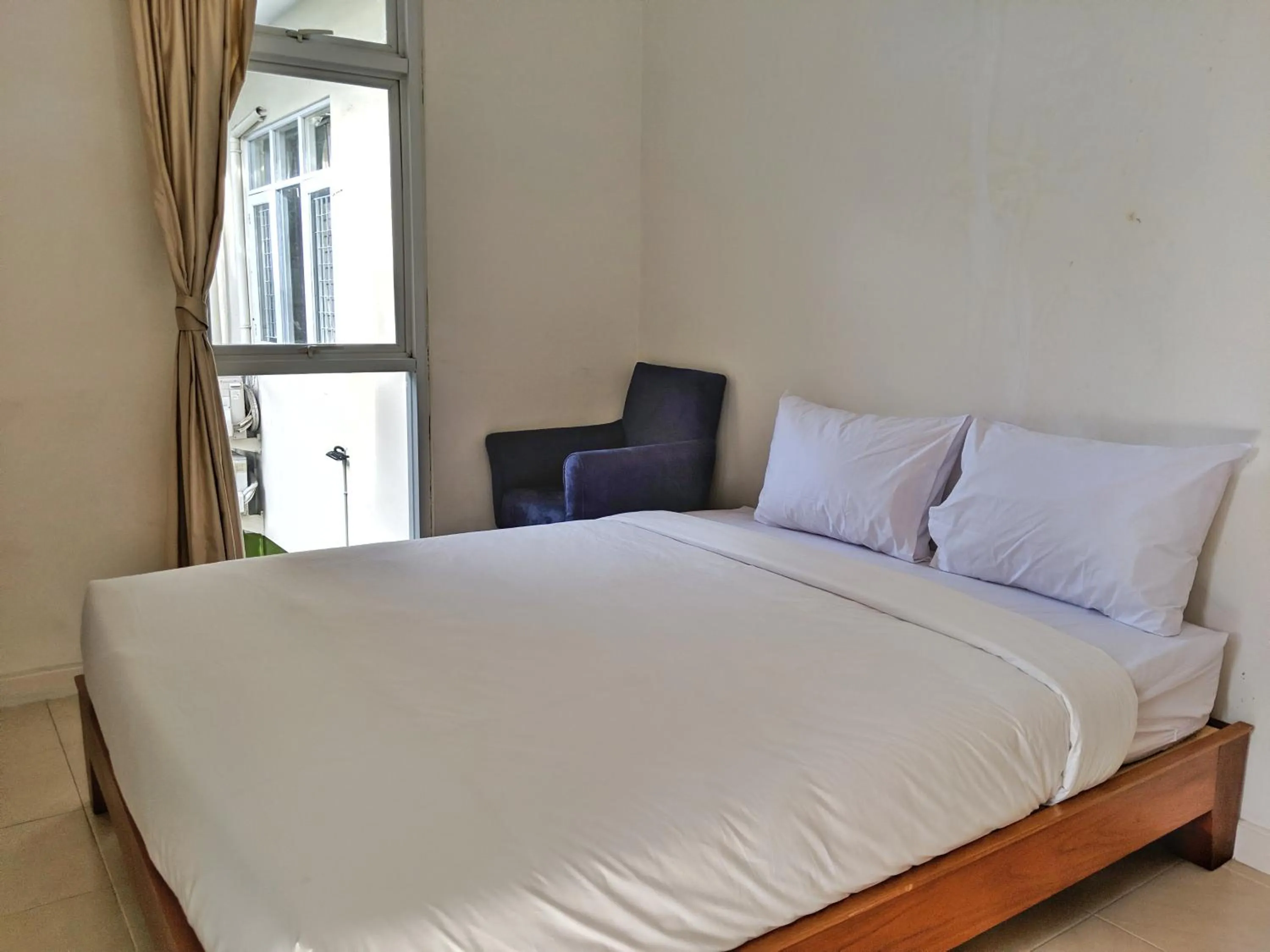 Bed in My Home by FLAT06