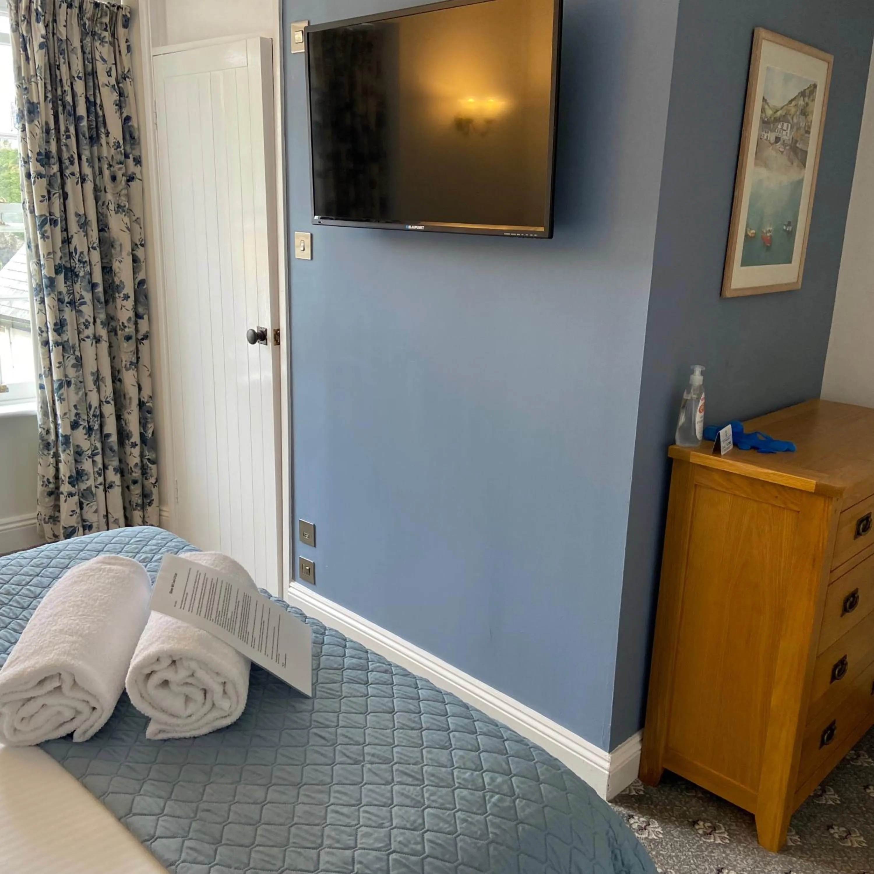 Bedroom, Bed in The Slipway B&B