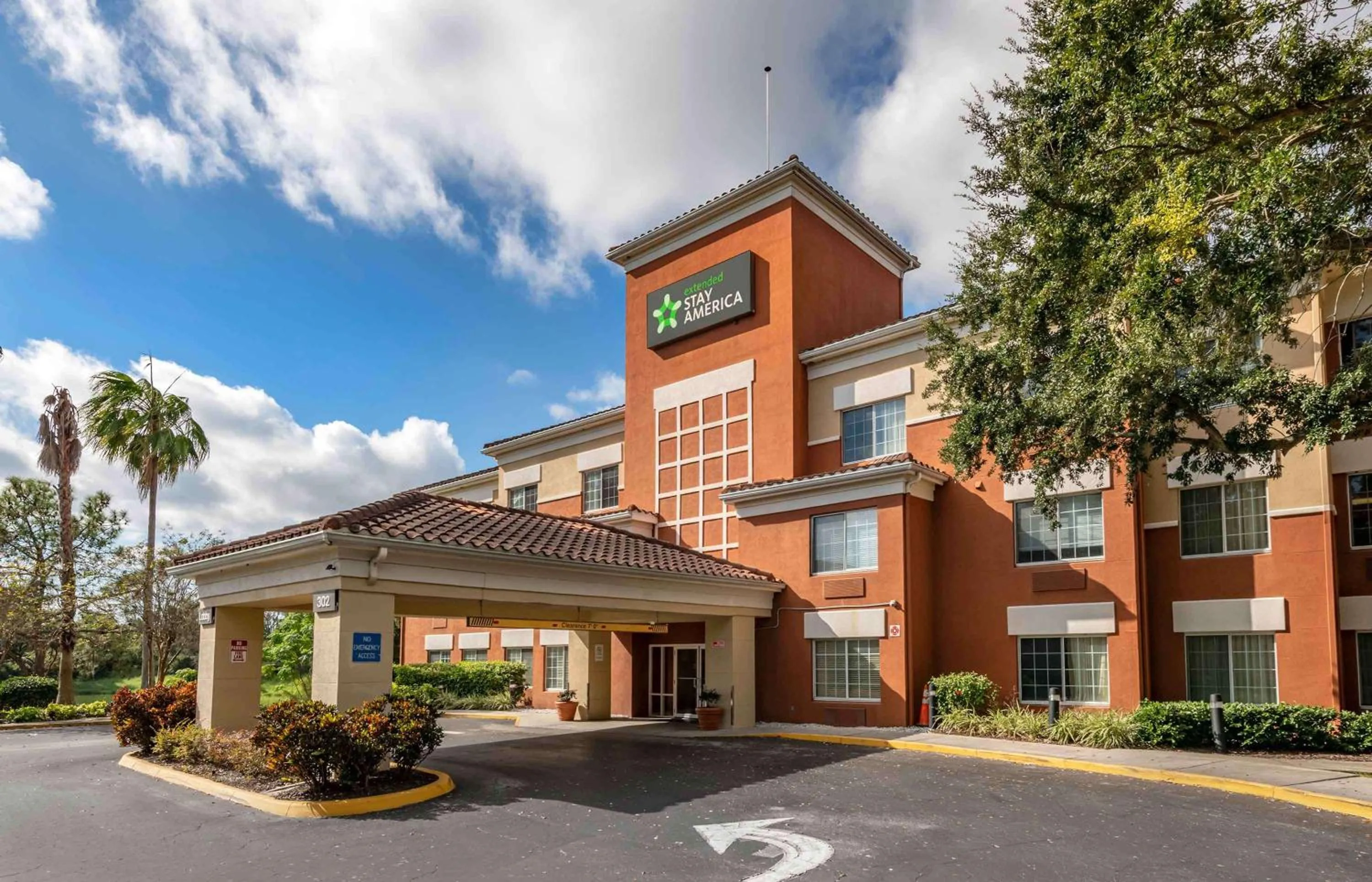 Property building in Extended Stay America Suites - Orlando - Altamonte Springs