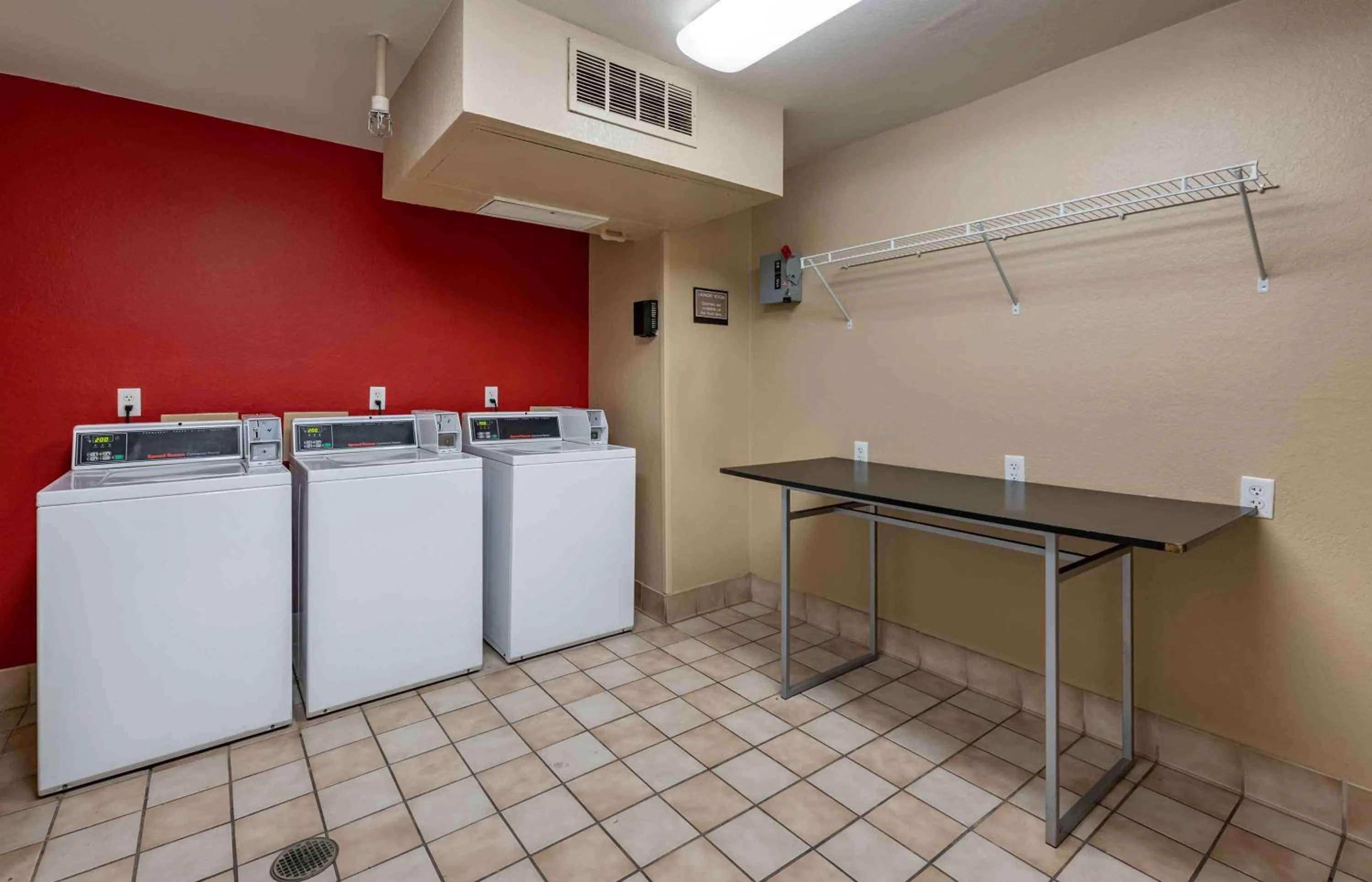 Property building in Extended Stay America Suites - Orlando - Altamonte Springs