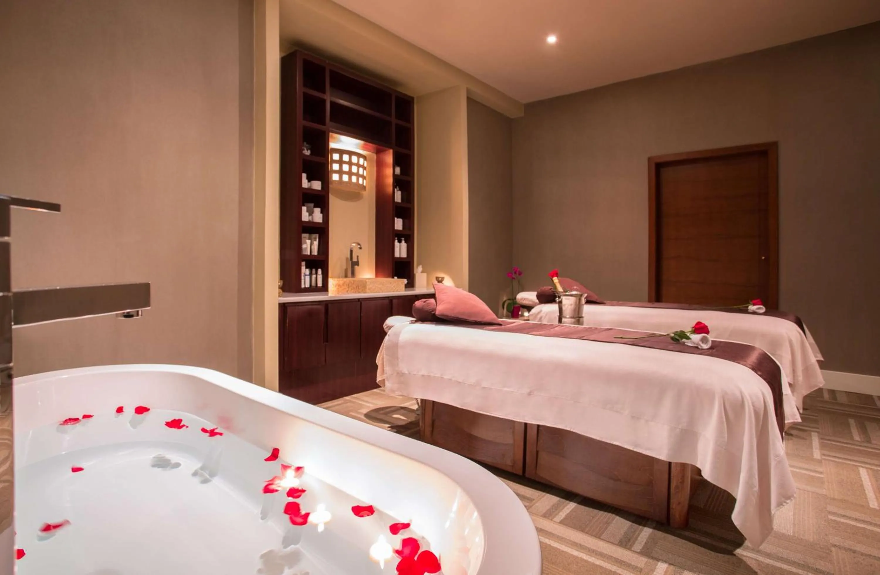 Sports in Waldorf Astoria Panama